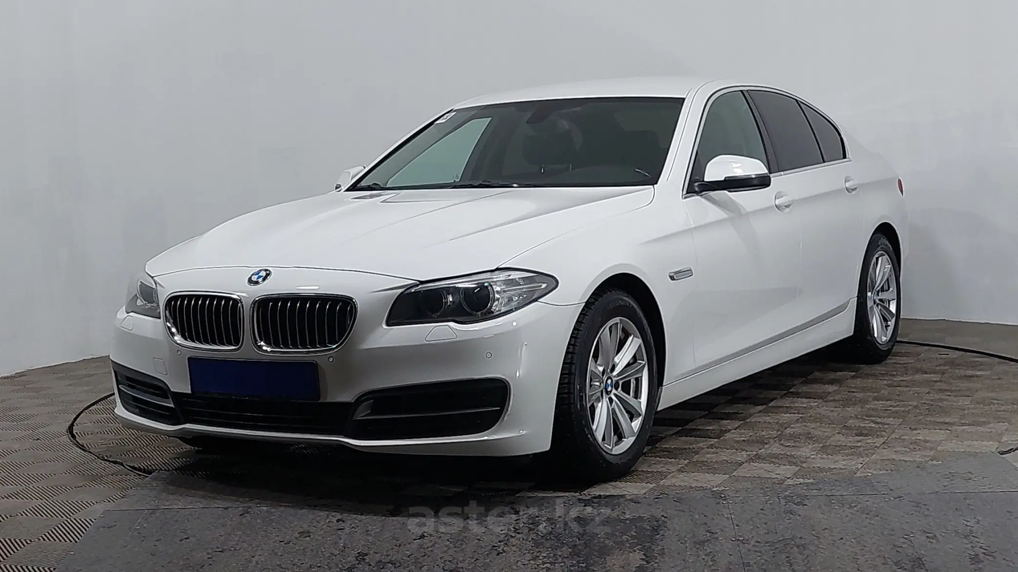 BMW 5 серии 2014