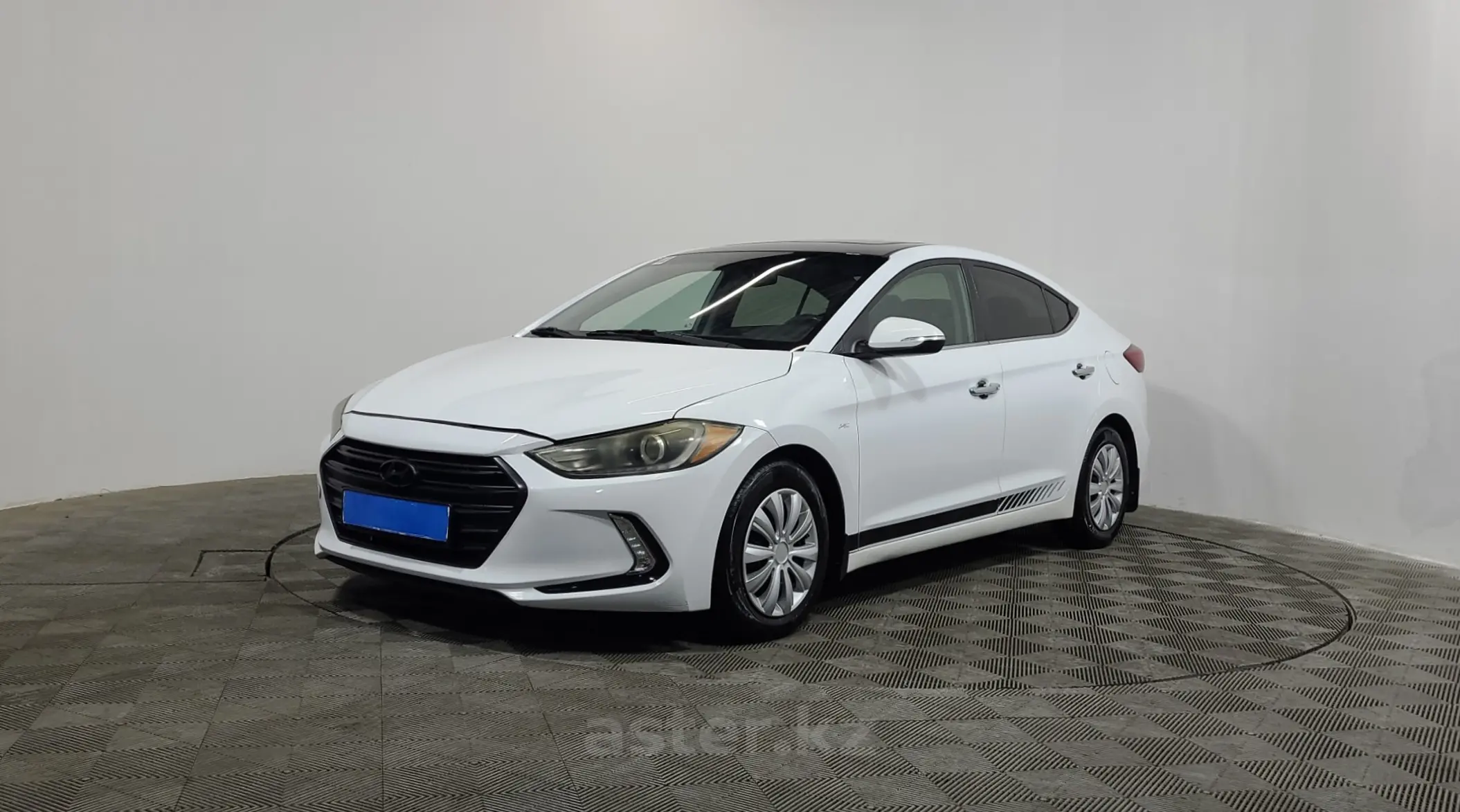 Hyundai Elantra 2016