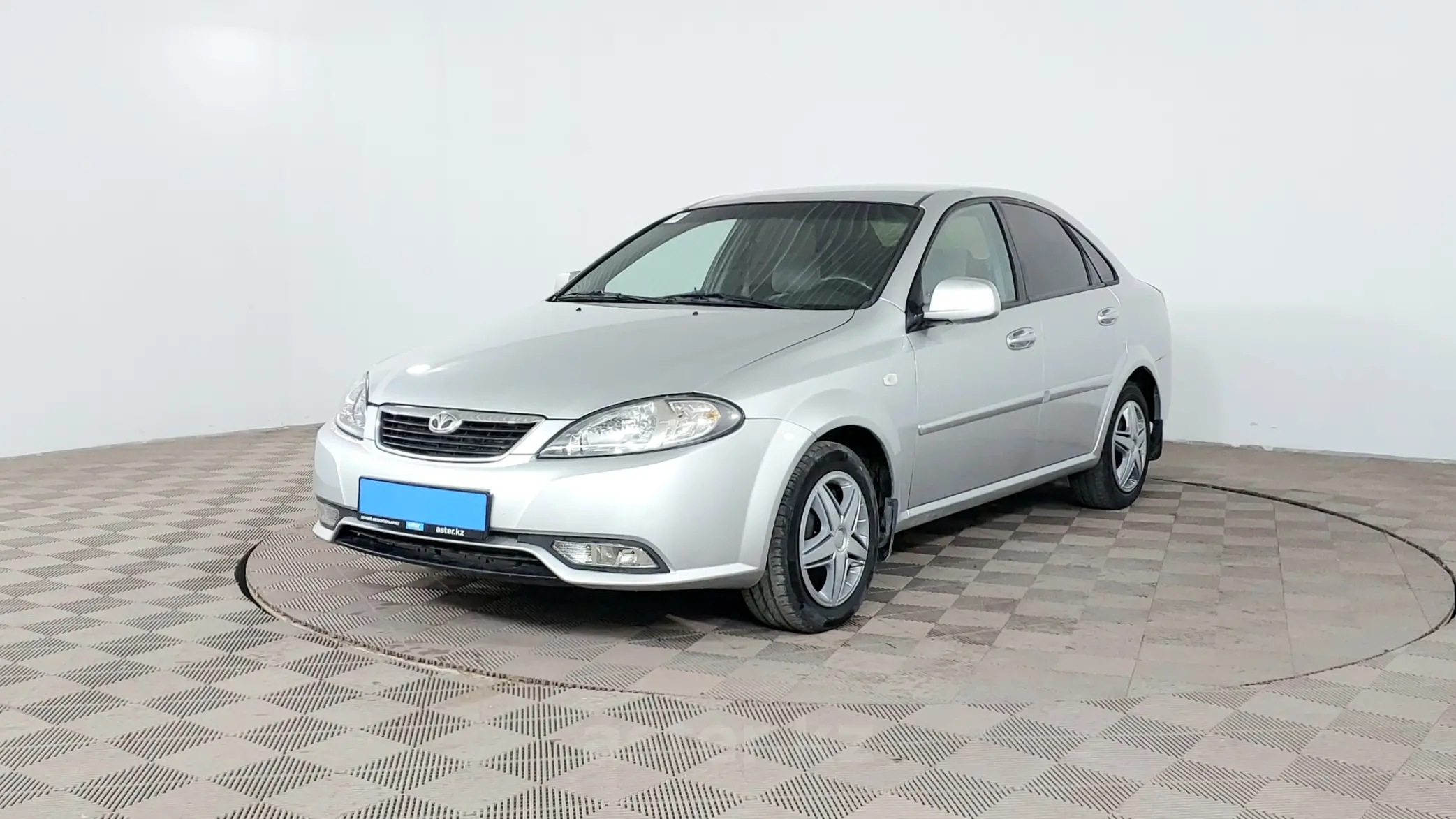 2115 2024. Daewoo 2011 Ғода цҽна. Серый Daewoo. Chevrolet Lacetti Silver.