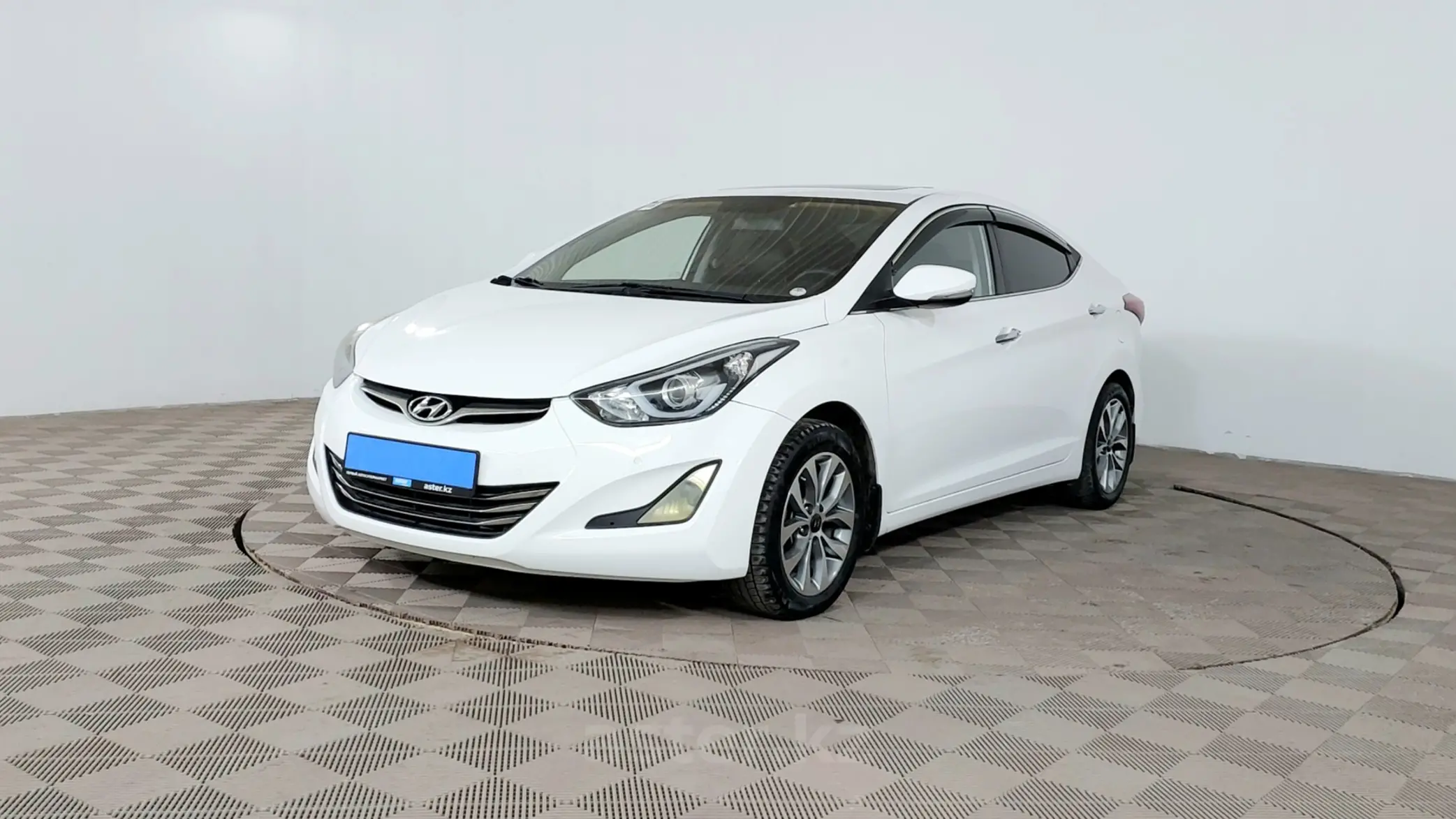 Hyundai Elantra 2014