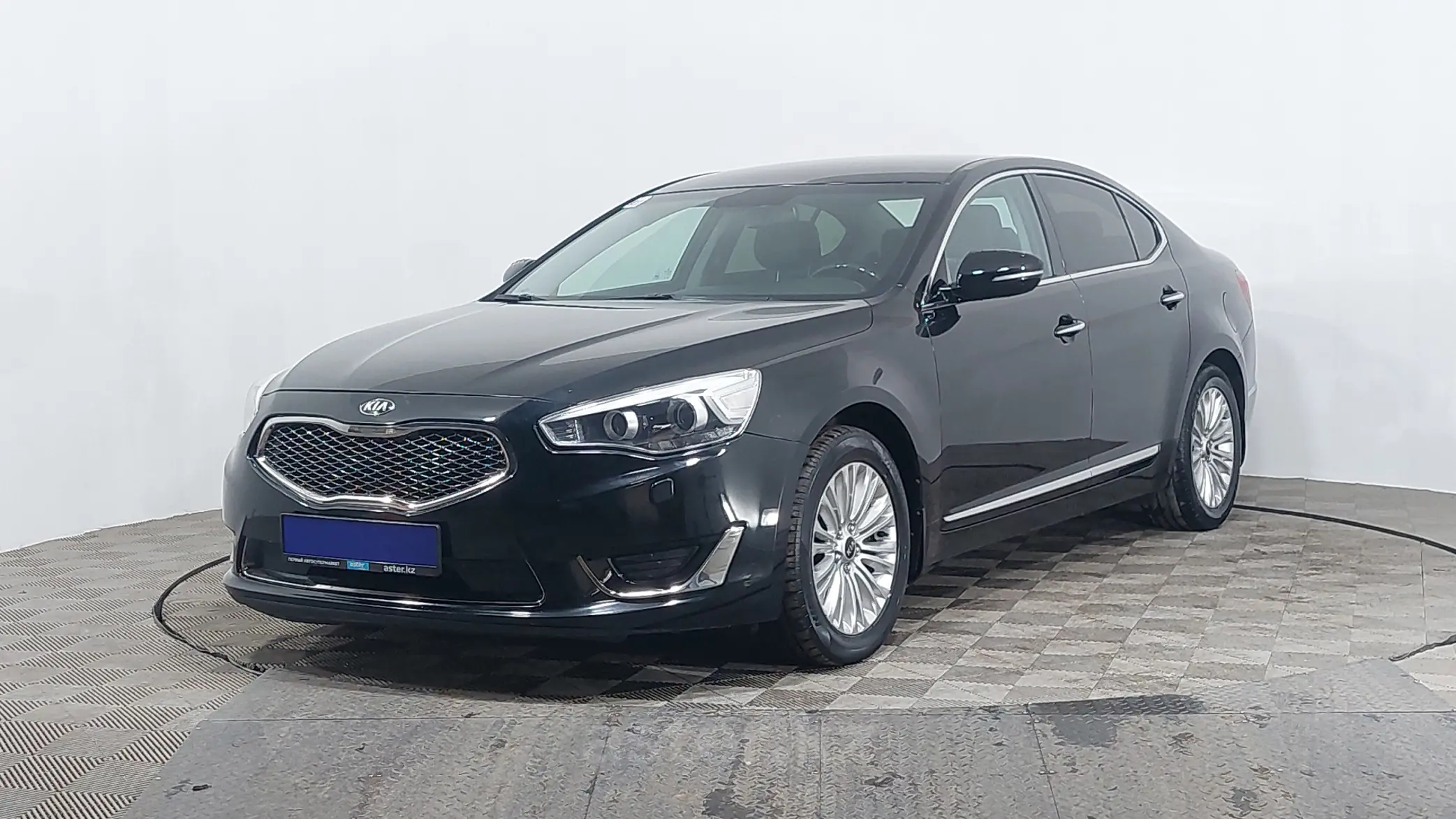 Kia Cadenza 2014