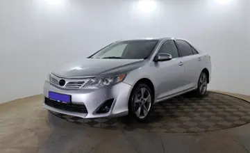 Toyota Camry 2012 года за 7 990 000 тг. в Актобе