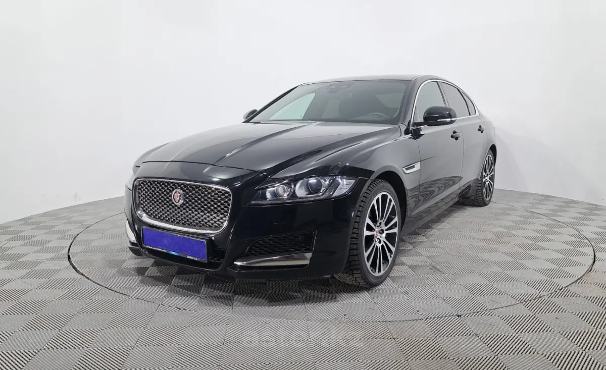 2019 Jaguar XF