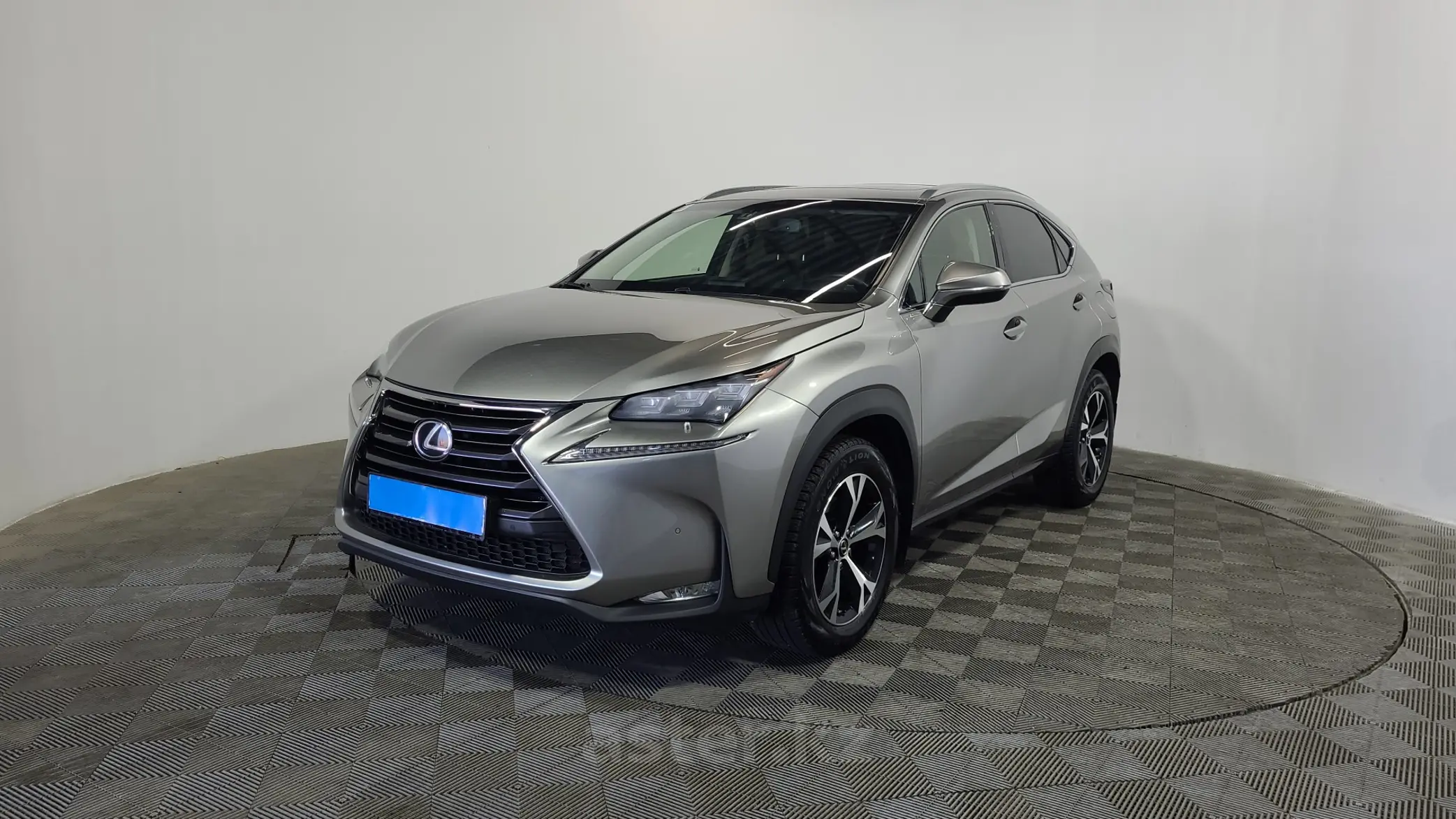 Lexus NX 2014