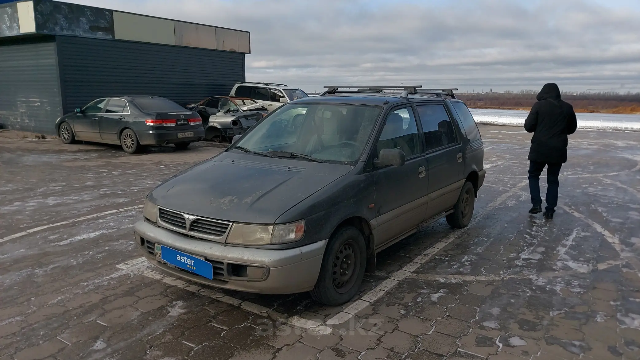 Mitsubishi Space Wagon 1992