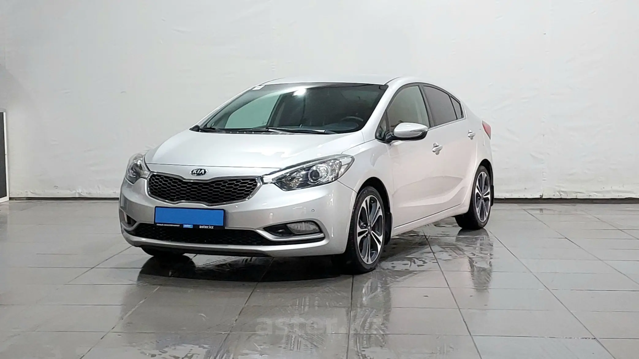 Kia Cerato 2013