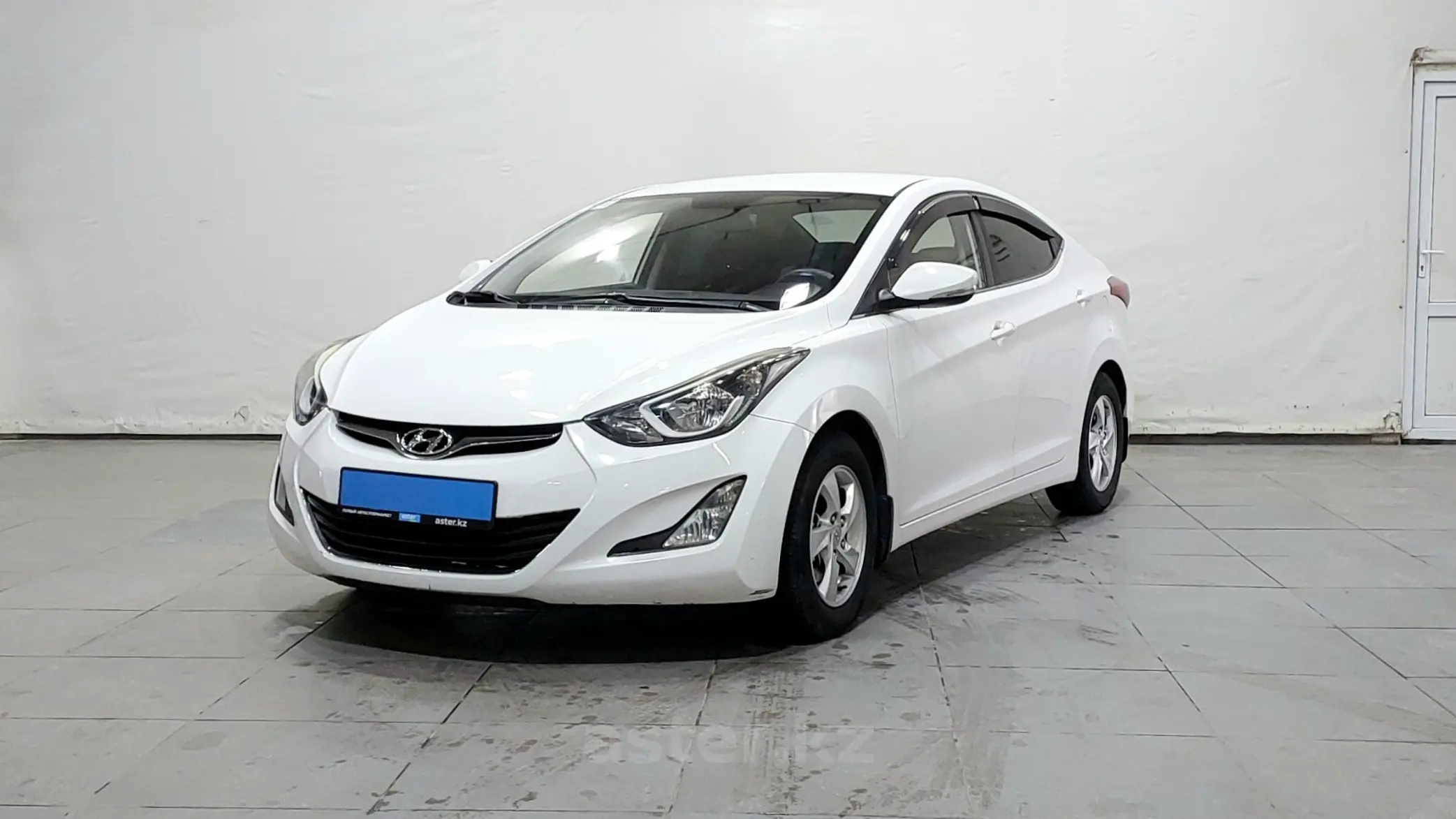 Hyundai Elantra 2015