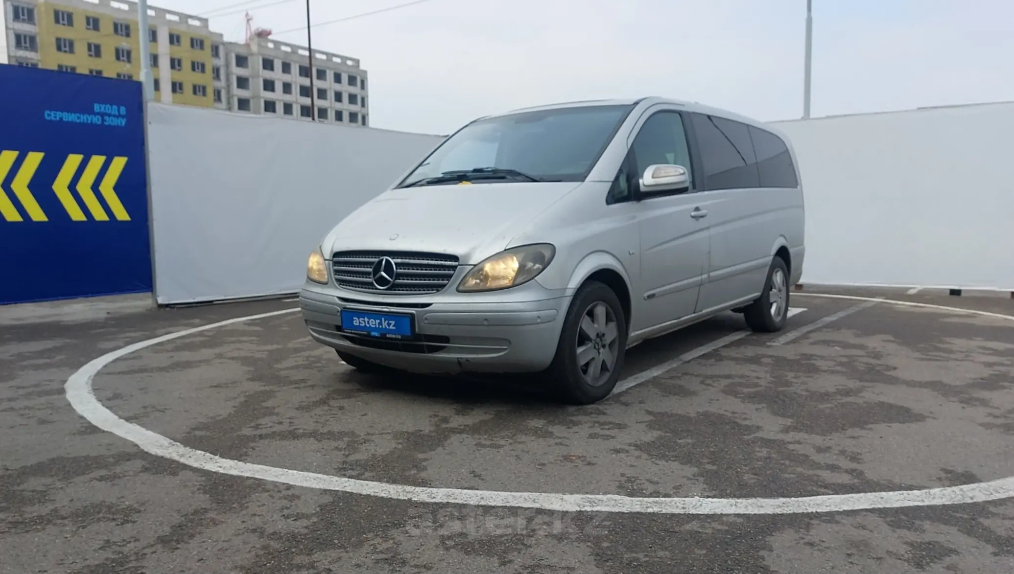 Mercedes-Benz Viano 2010