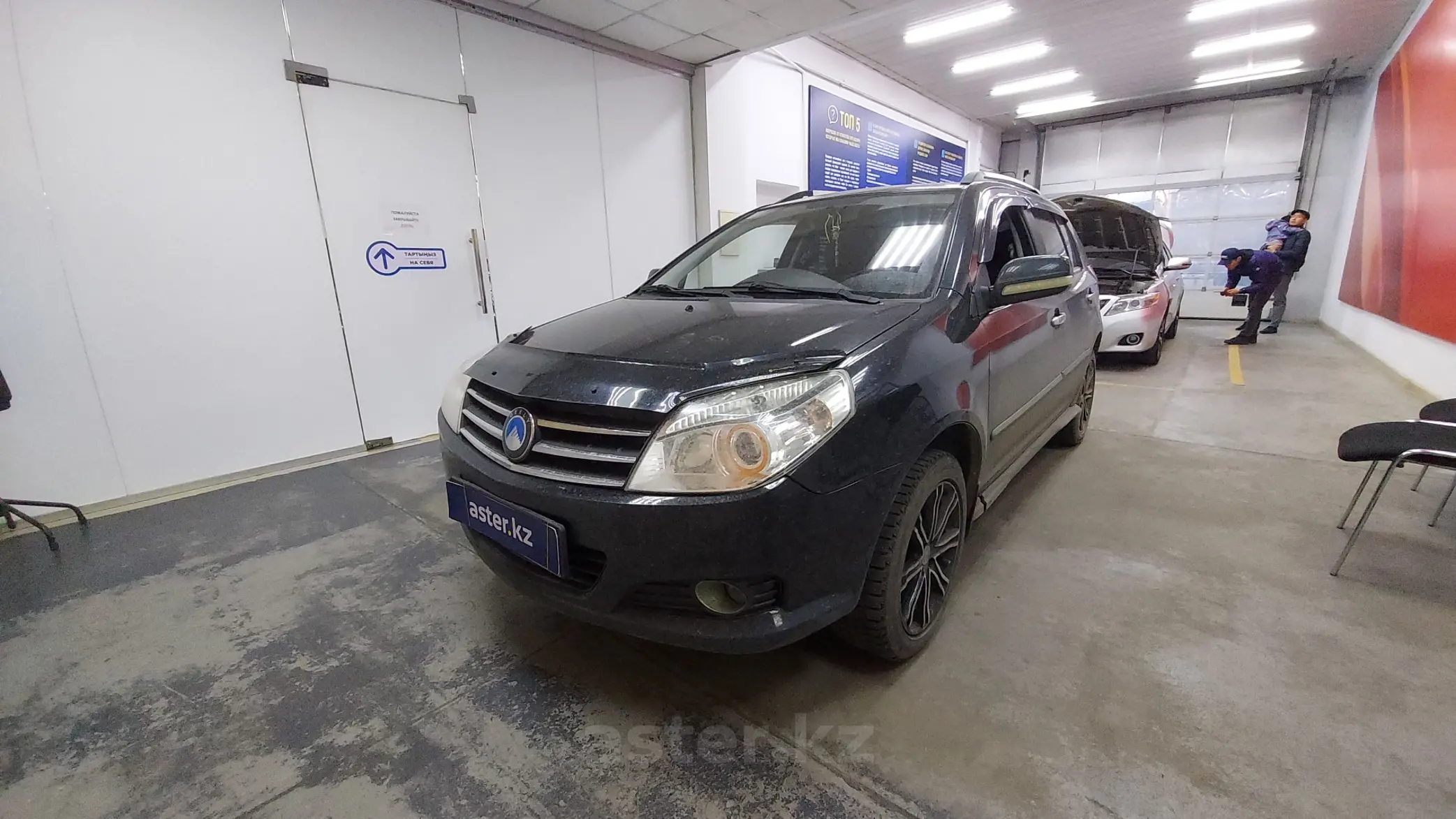 Geely MK Cross 2014