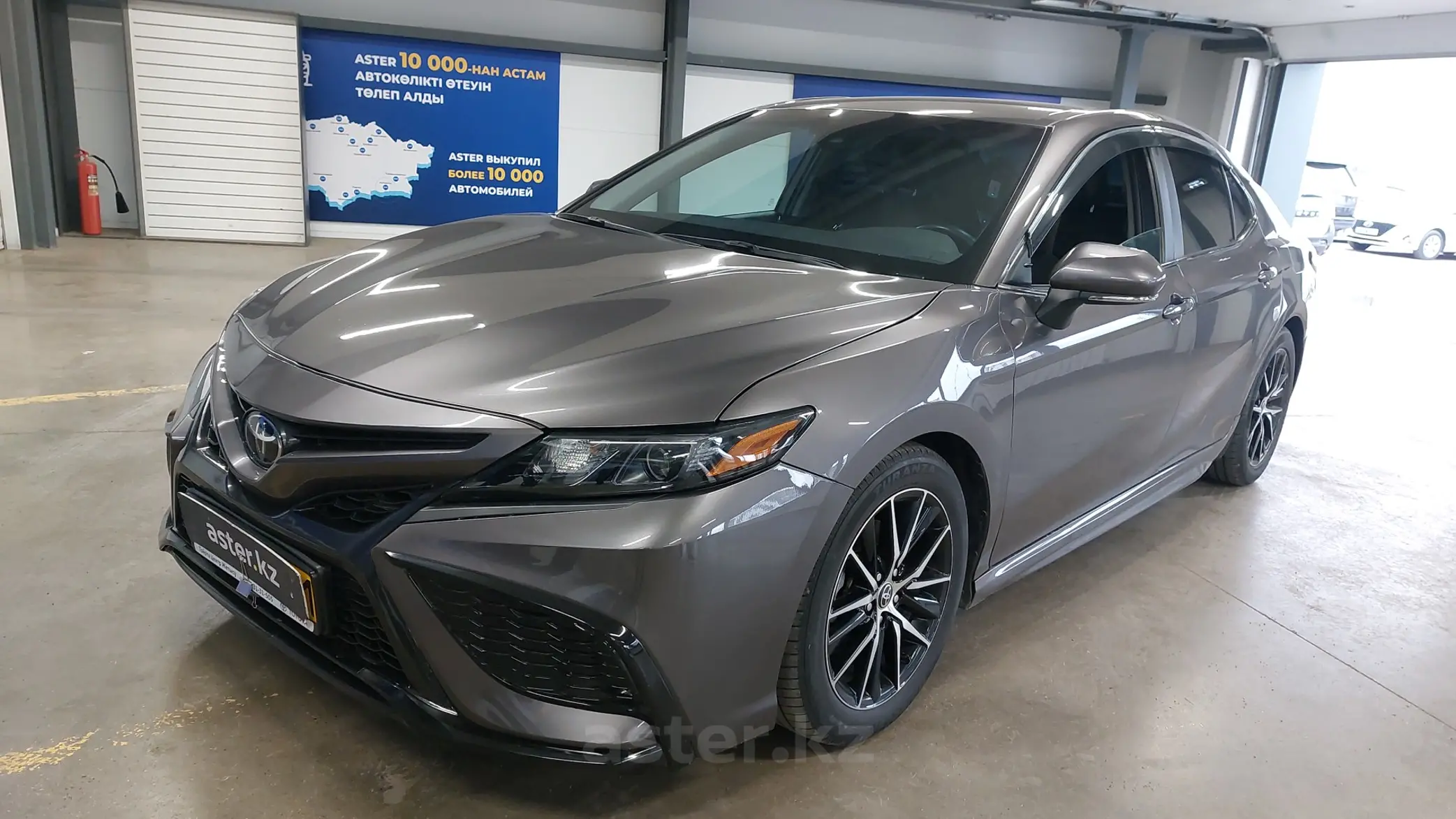 Toyota Camry 2021