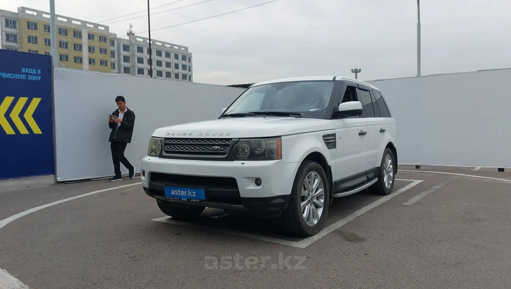 Land Rover Range Rover Sport 2011