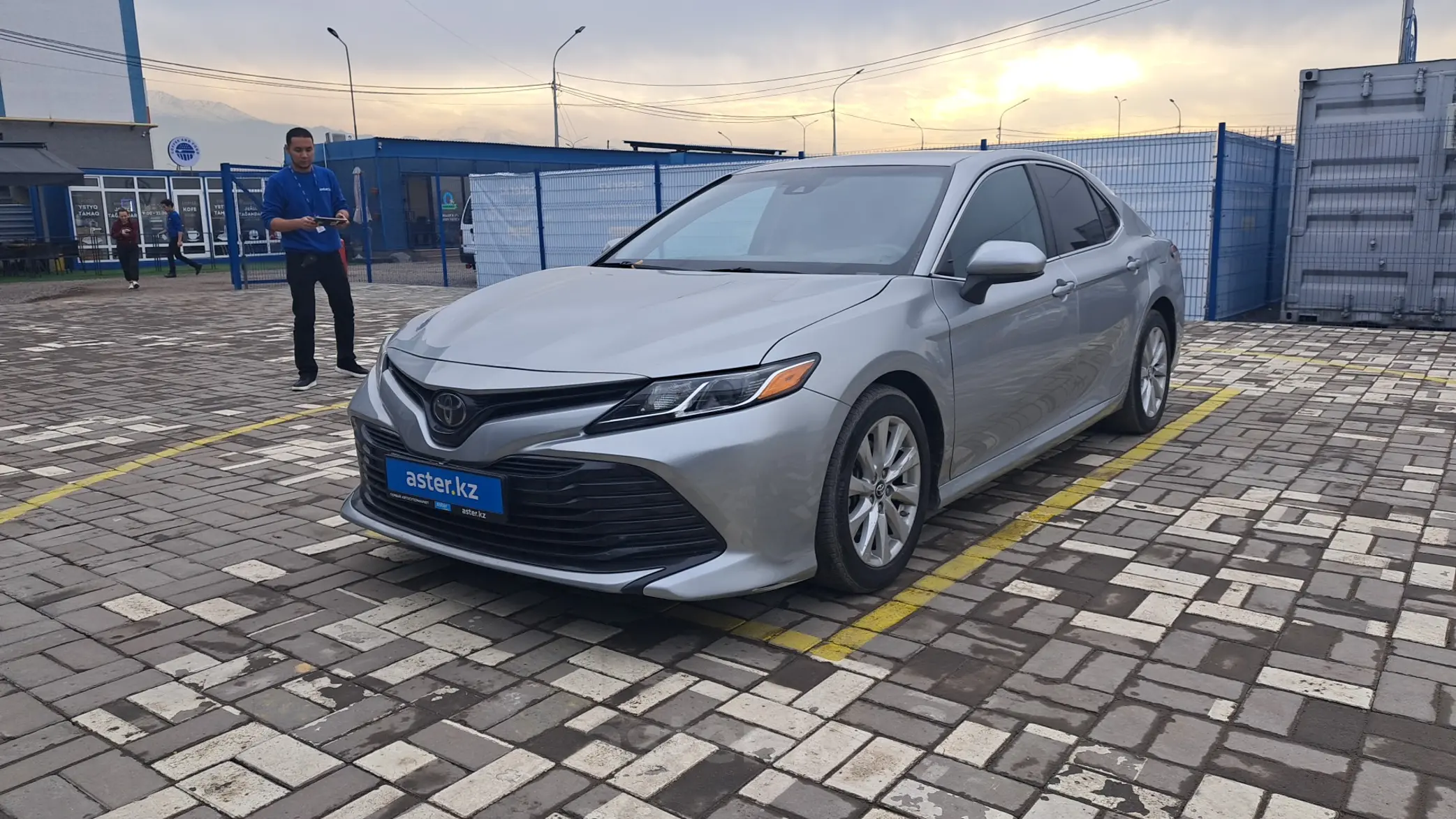 Toyota Camry 2017