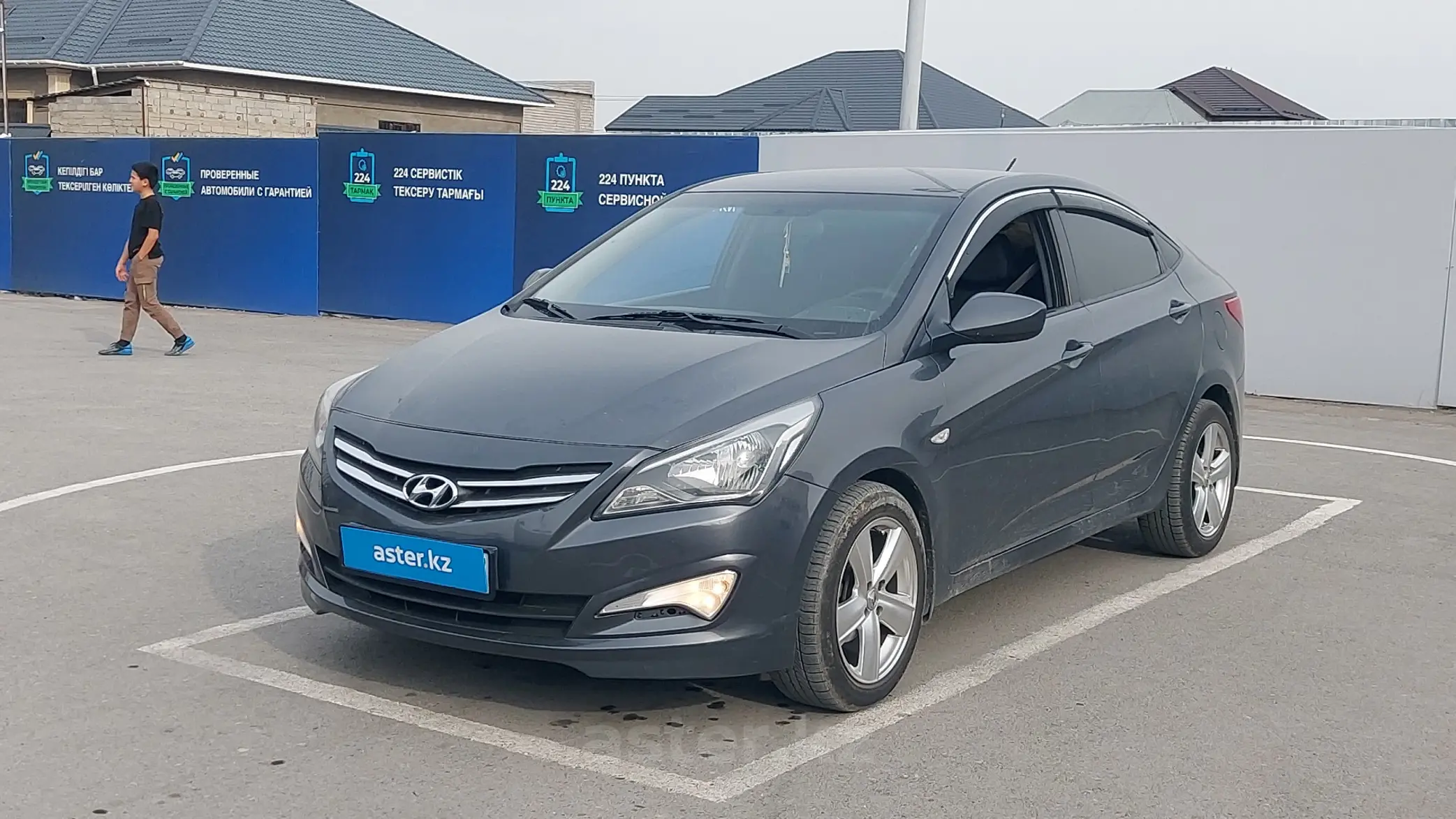 Hyundai Solaris 2015