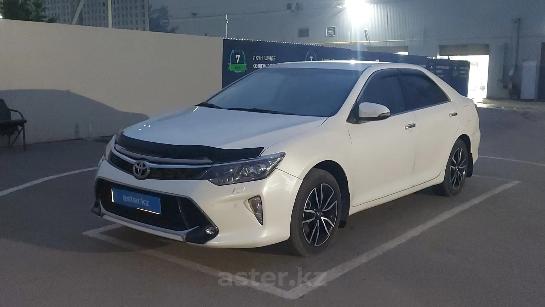 Toyota Camry 2017