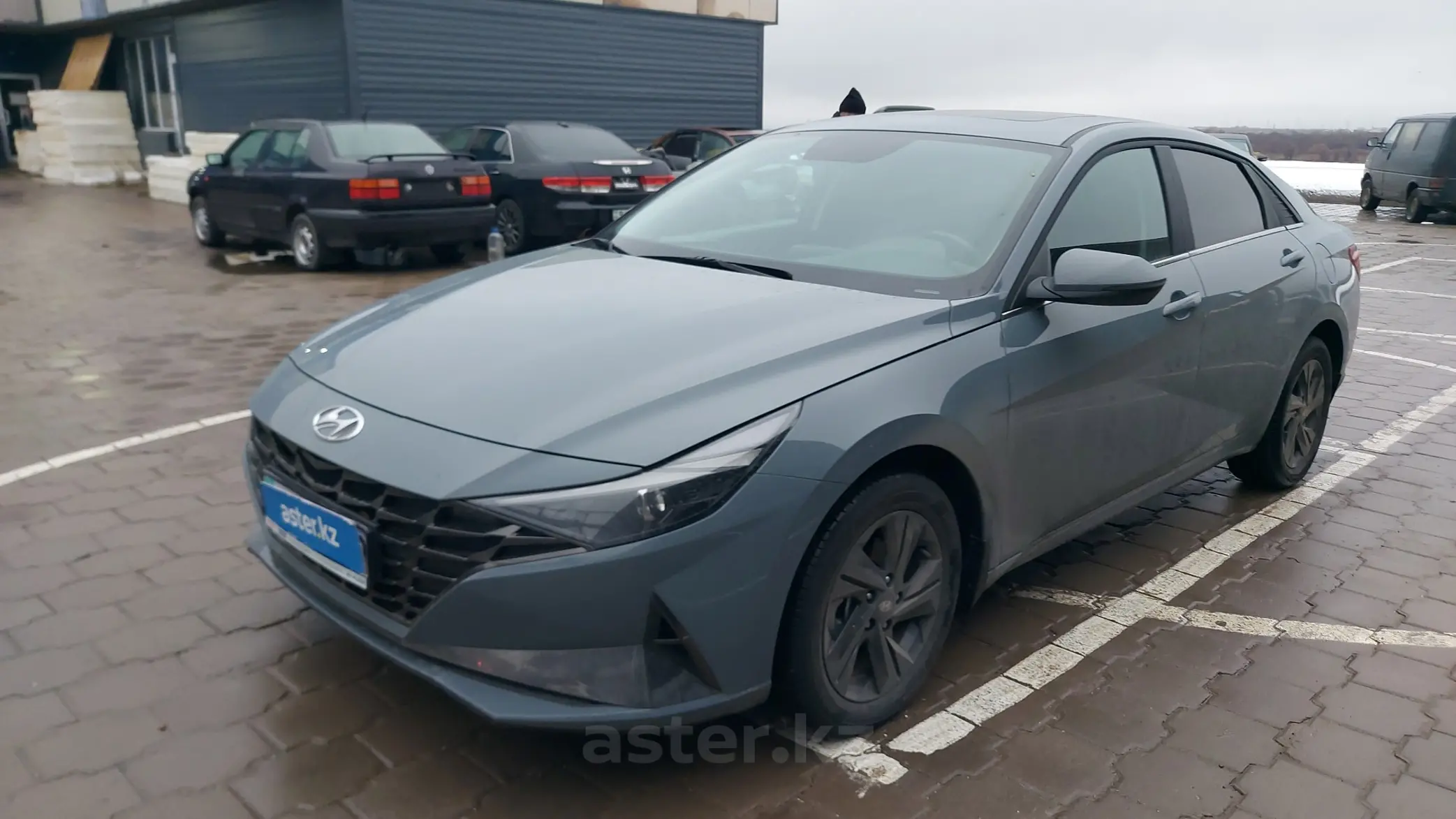 Hyundai Elantra 2023