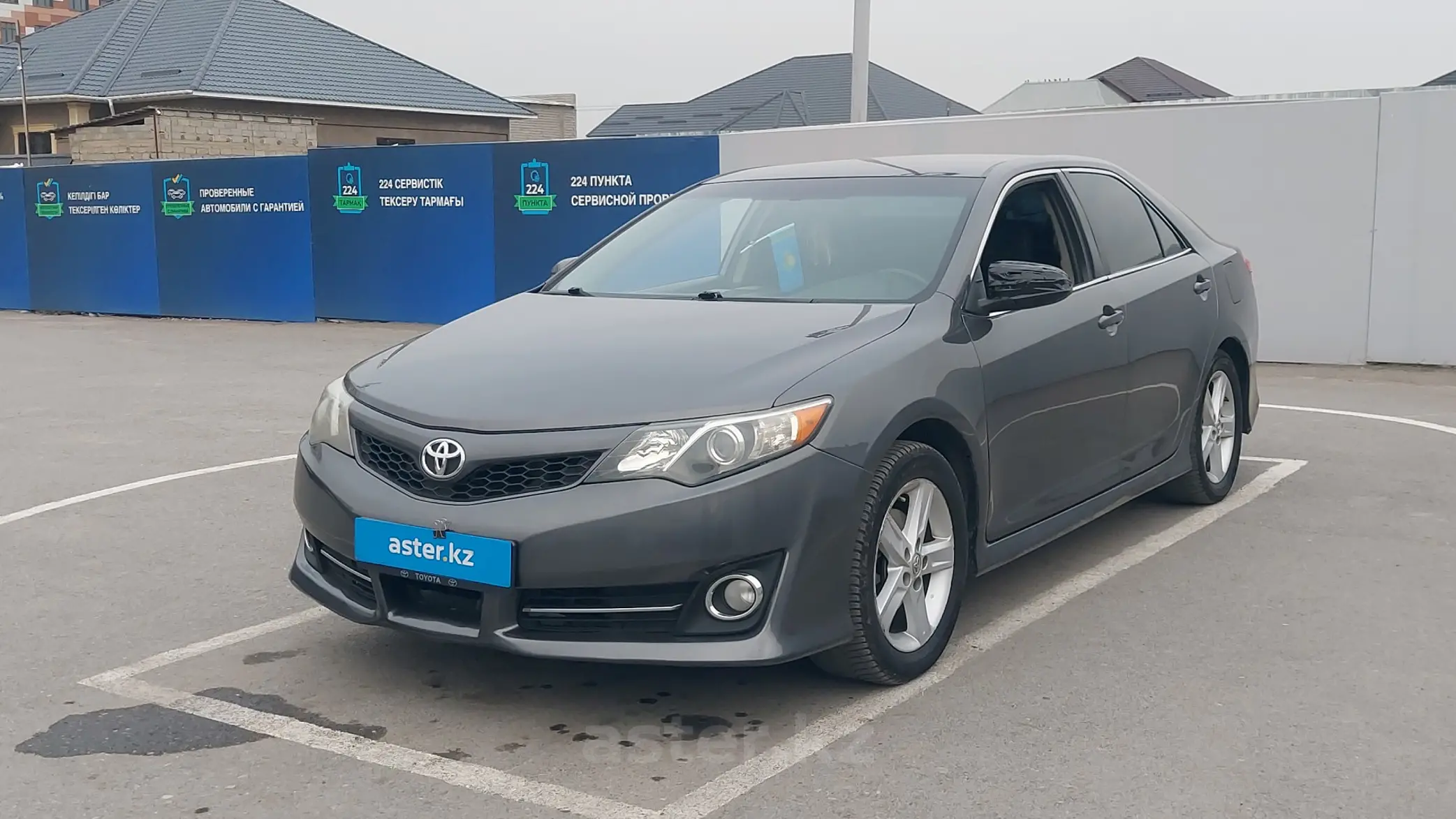 Toyota Camry 2014