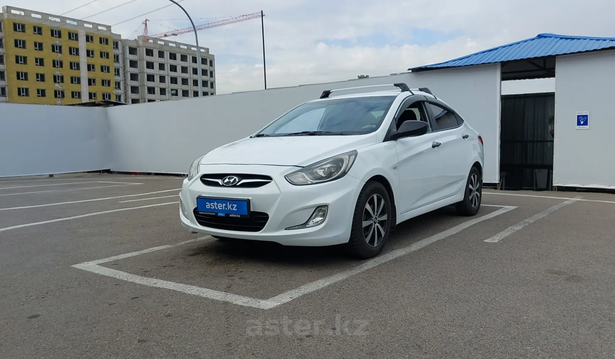 Hyundai Accent 2013