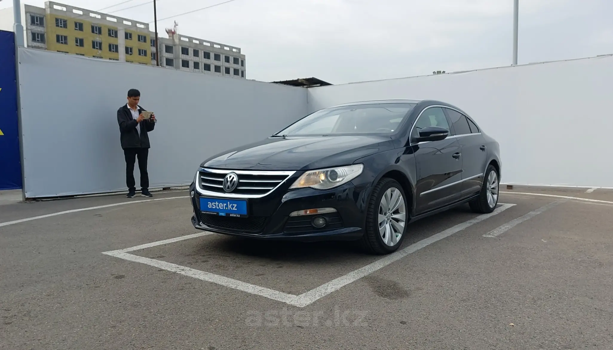 Volkswagen Passat CC 2011