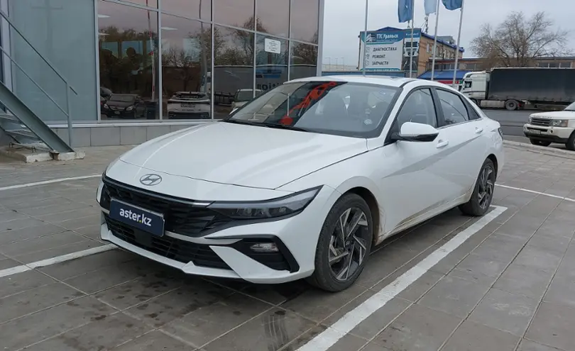 Hyundai Elantra 2023 года за 12 500 000 тг. в Уральск