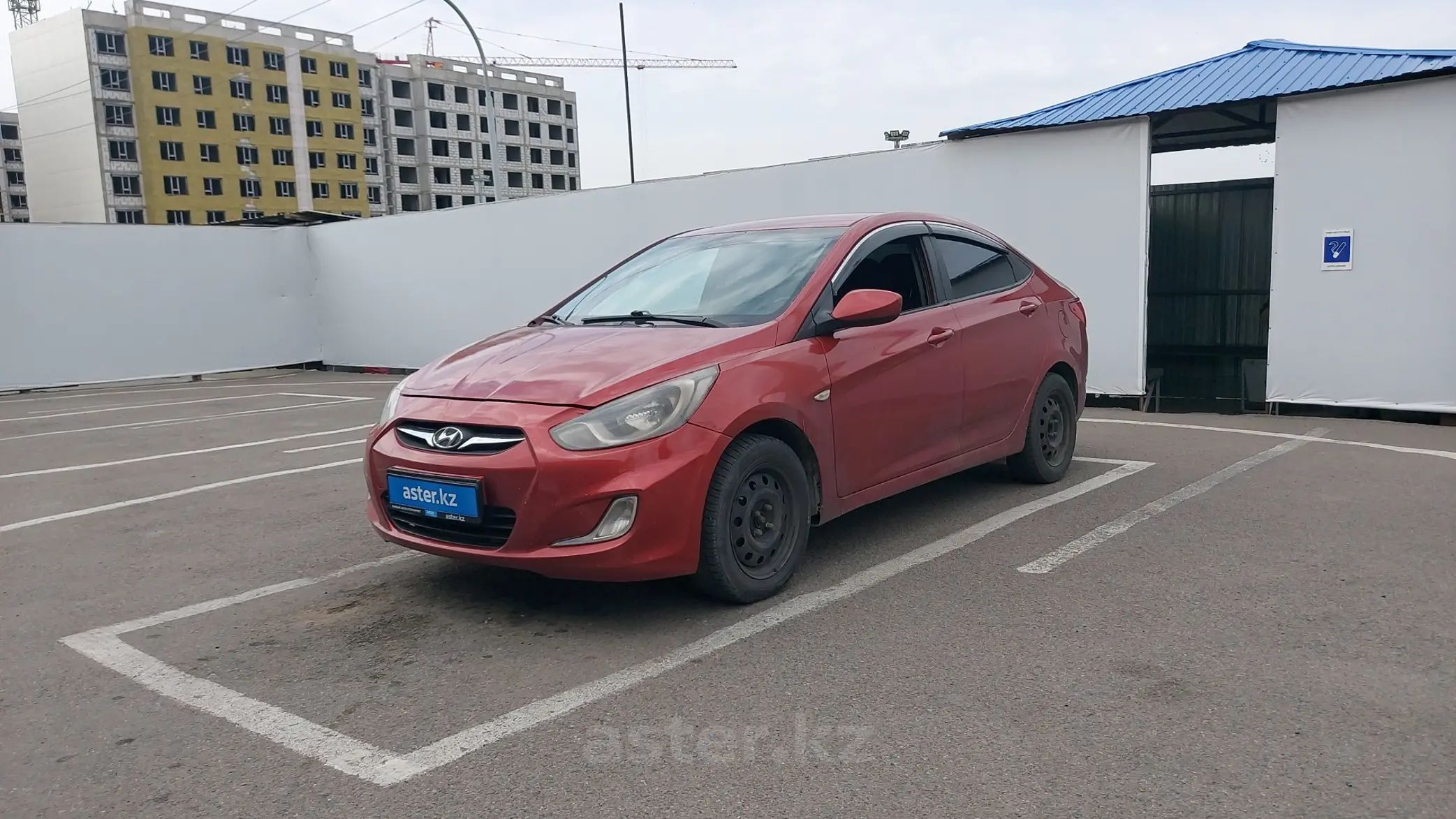 Hyundai Accent 2013