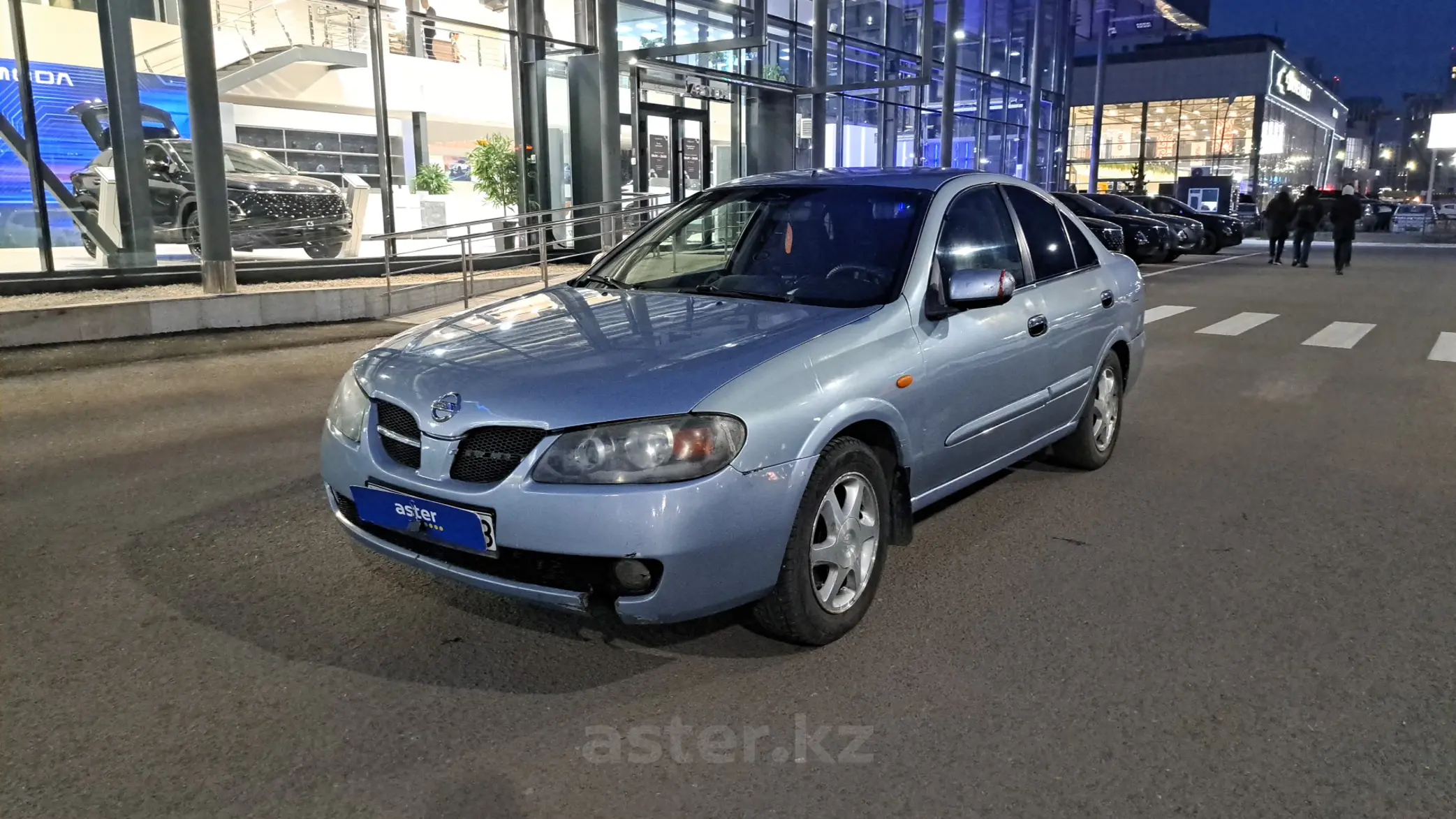 Nissan Almera 2004