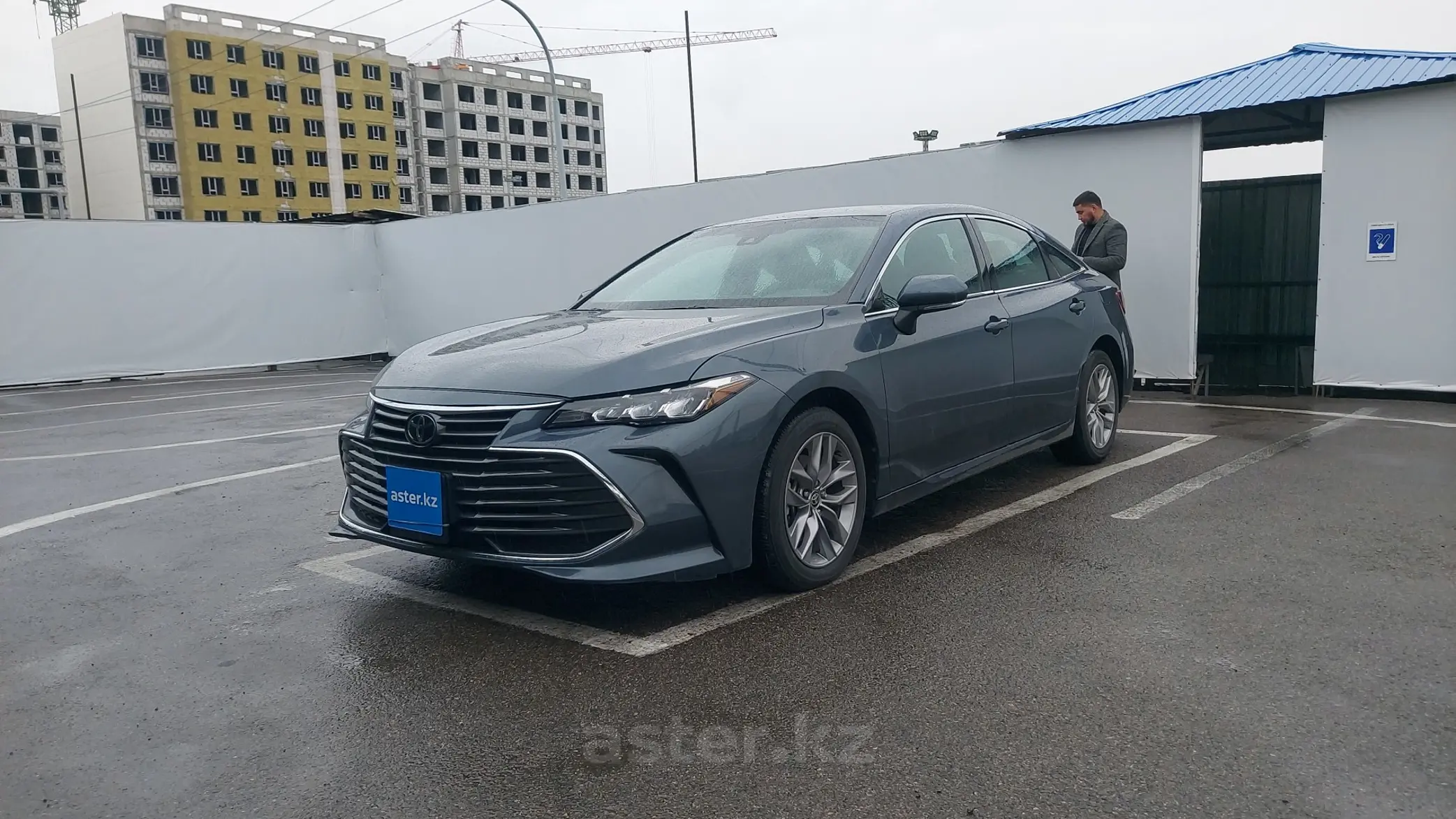 Toyota Avalon 2022