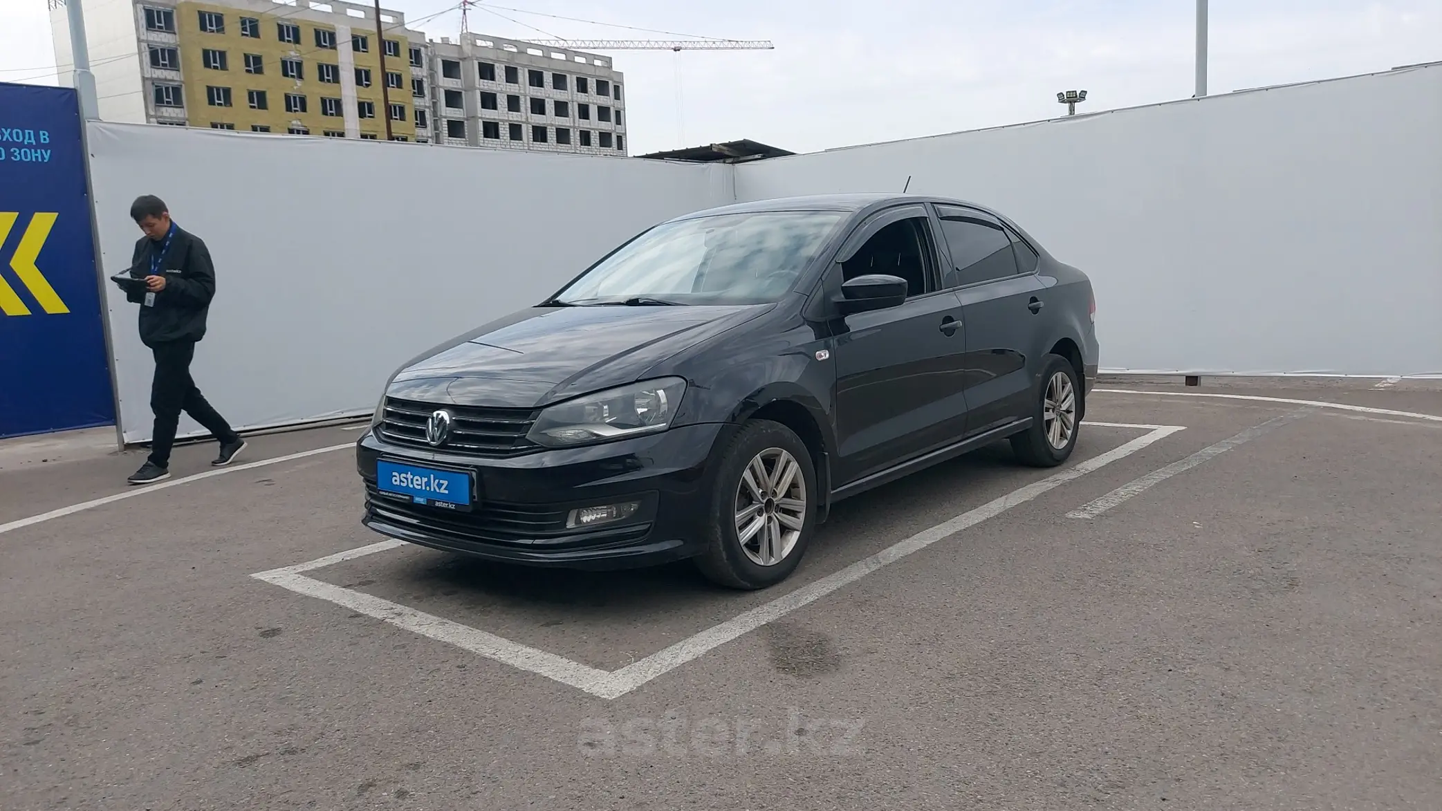 Volkswagen Polo 2016