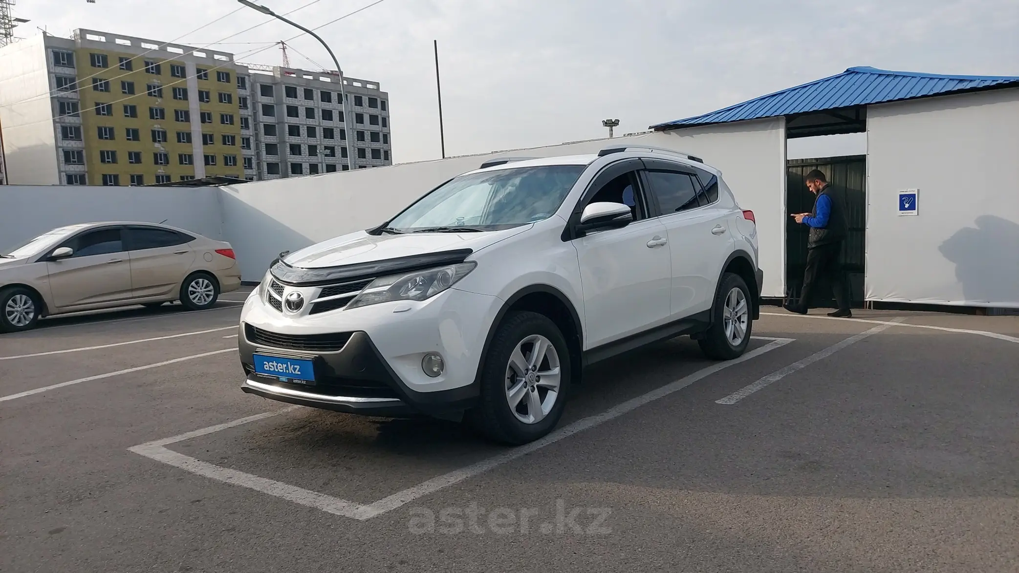 Toyota RAV4 2013