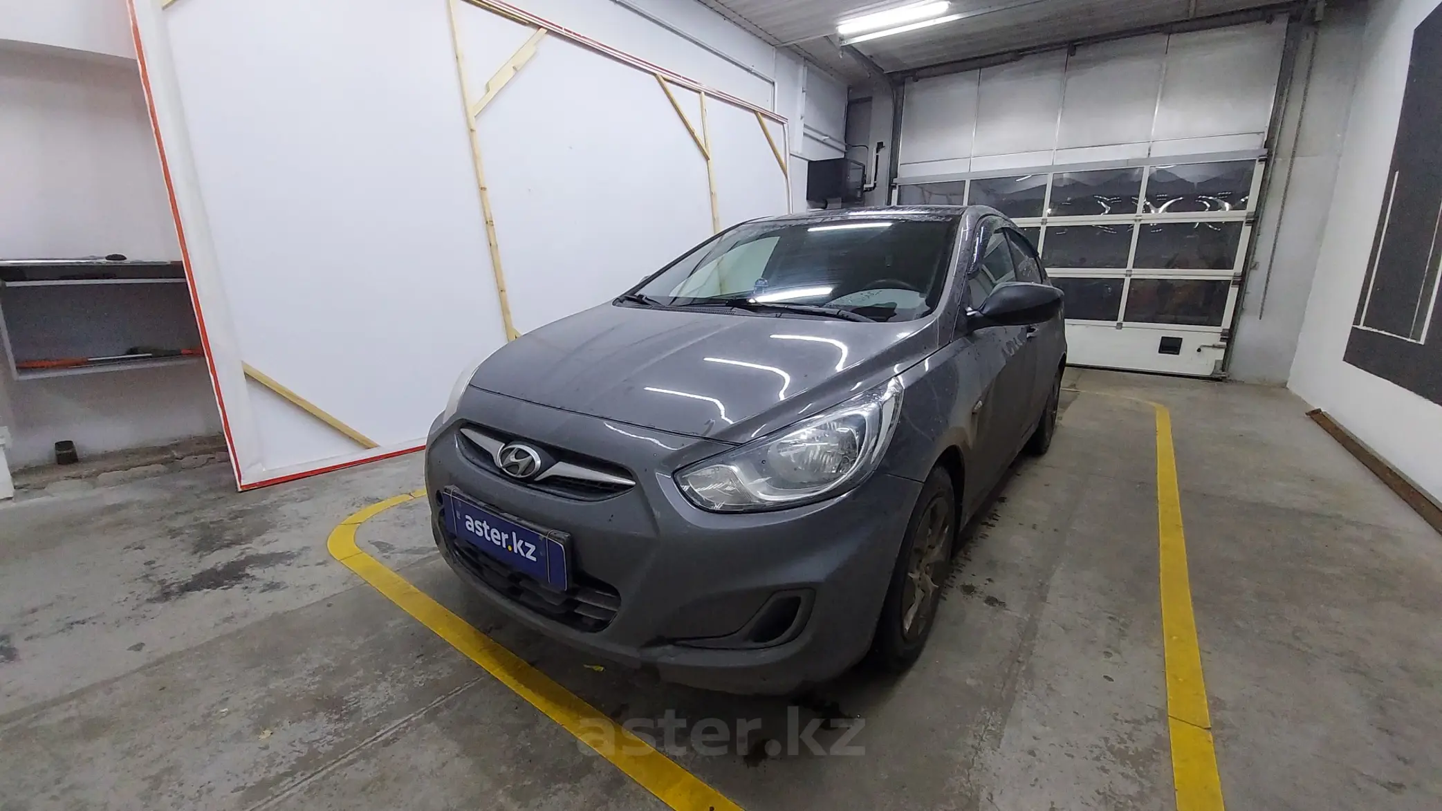 Hyundai Accent 2012