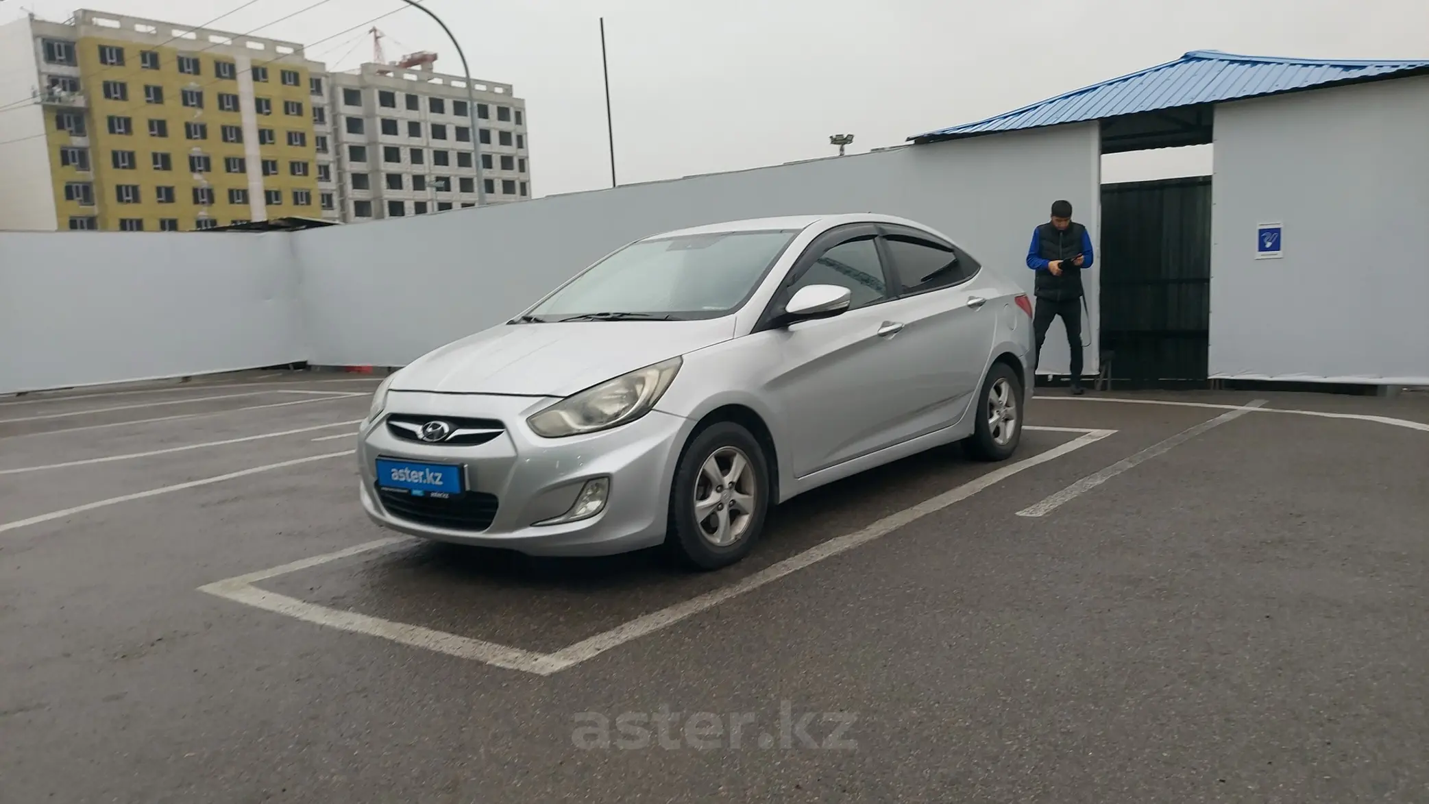 Hyundai Accent 2011