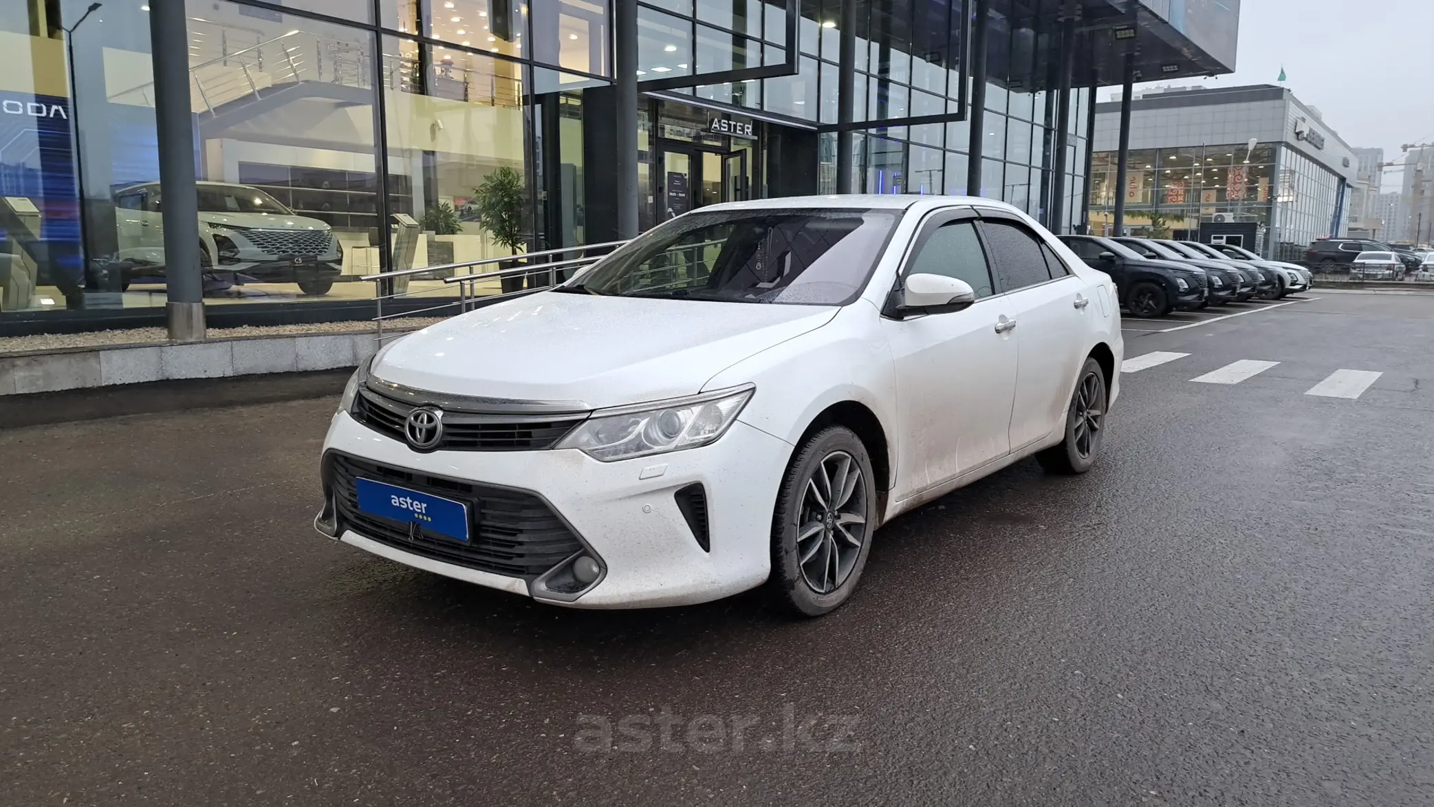 Toyota Camry 2016