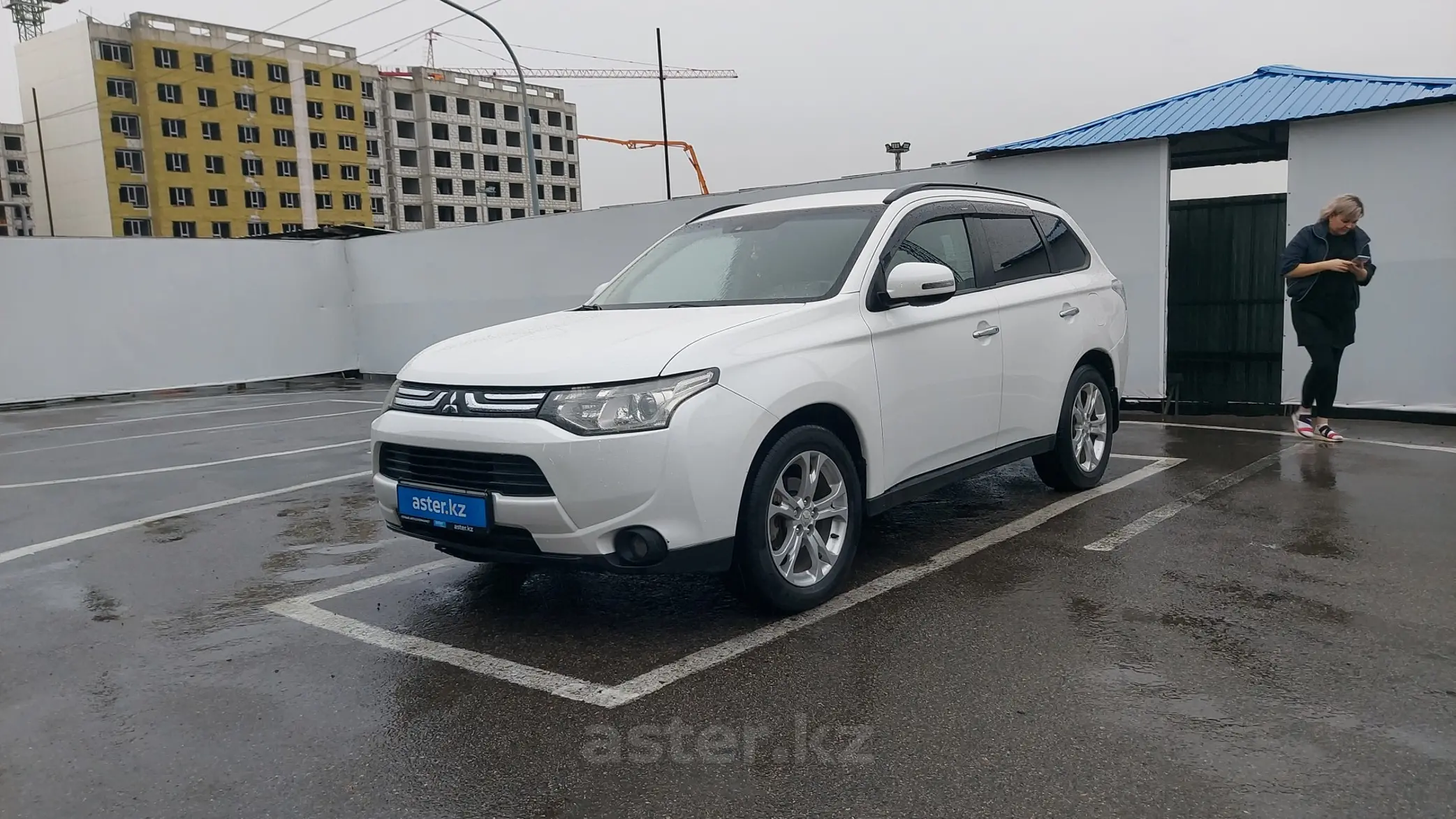 Mitsubishi Outlander 2012