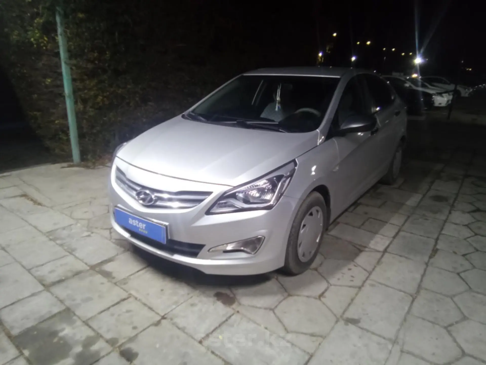 Hyundai Solaris 2015