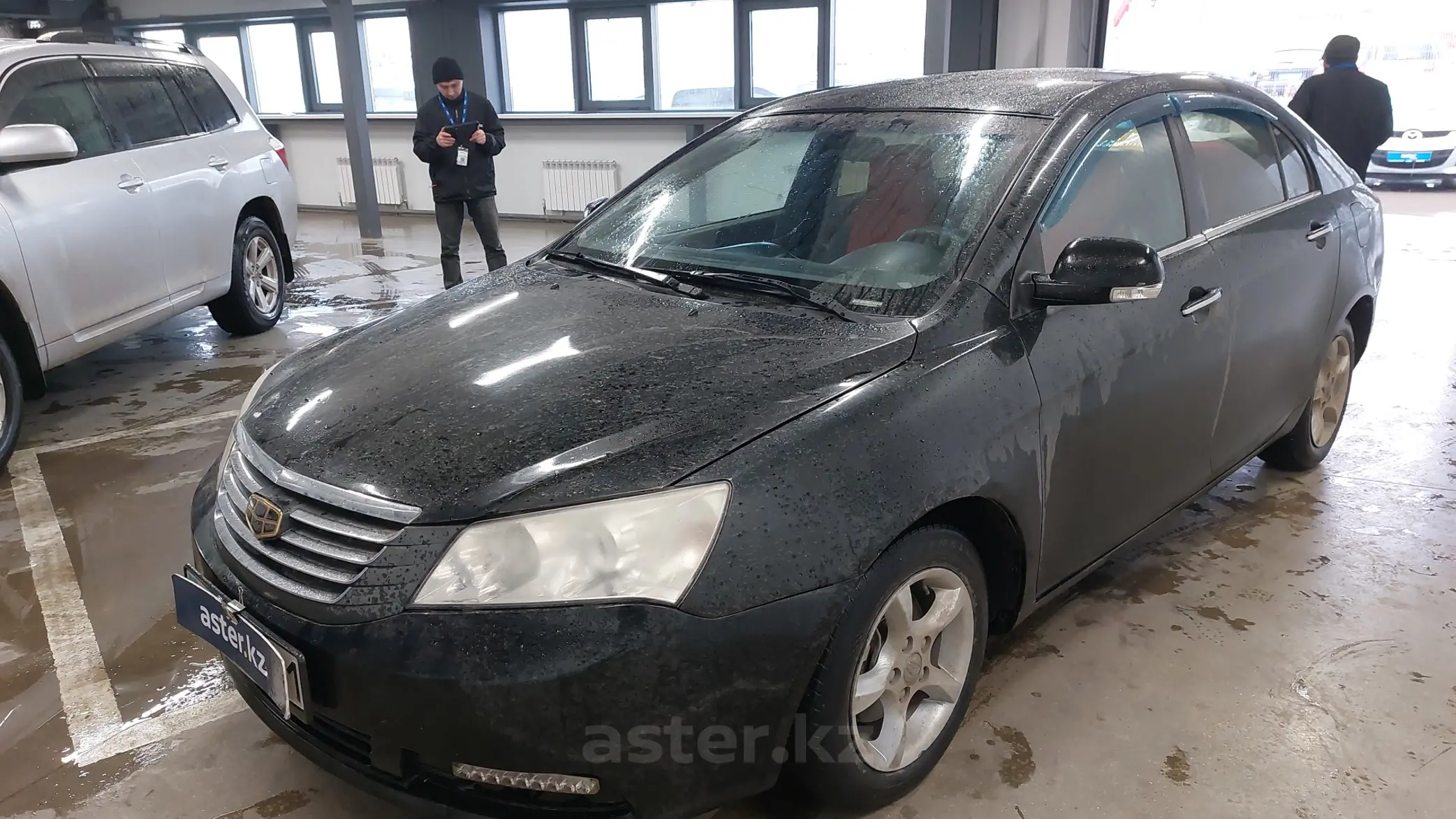 Geely Emgrand EC7 2015