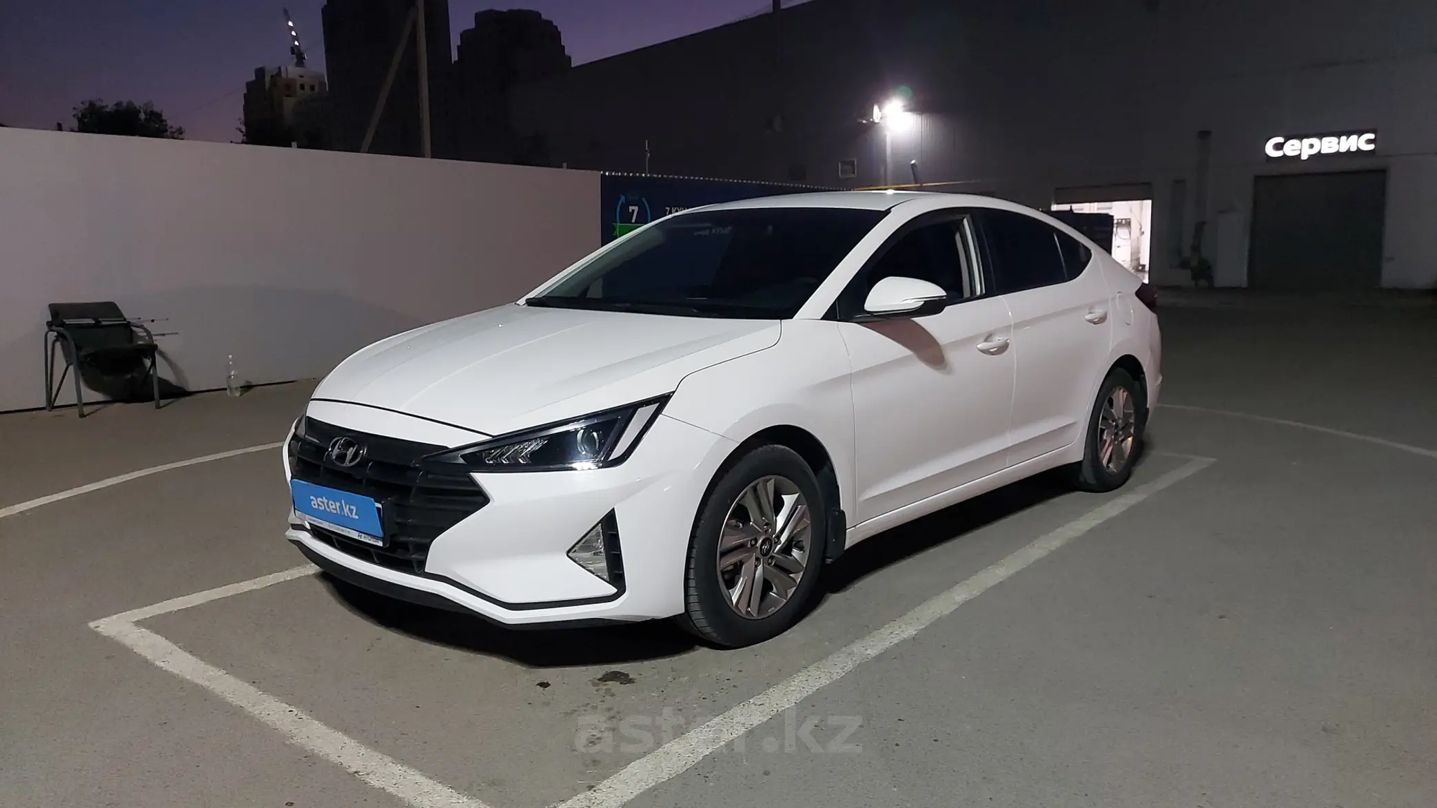 Hyundai Elantra 2019