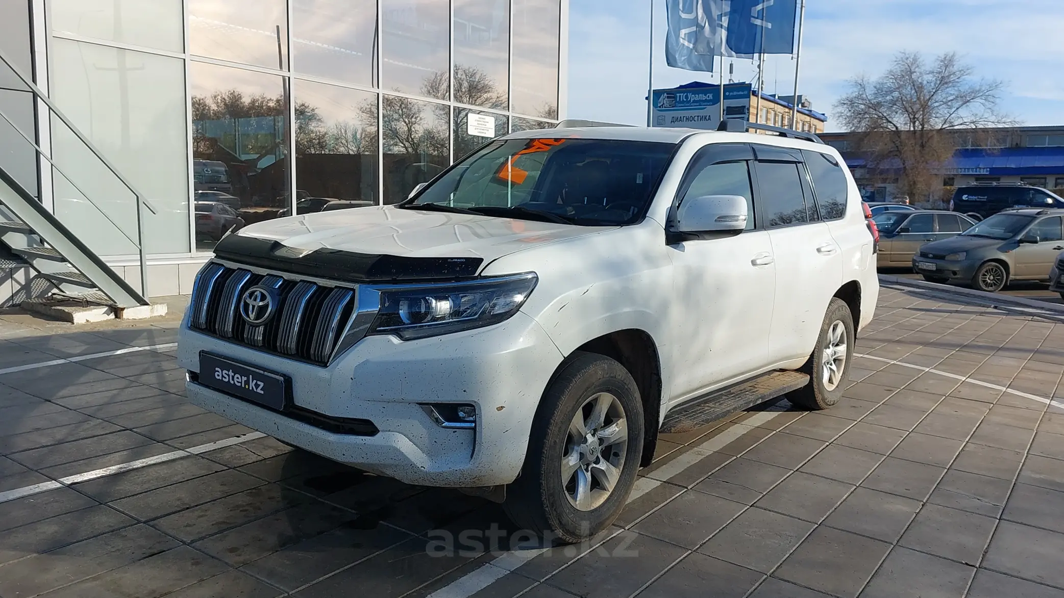 Toyota Land Cruiser Prado 2012