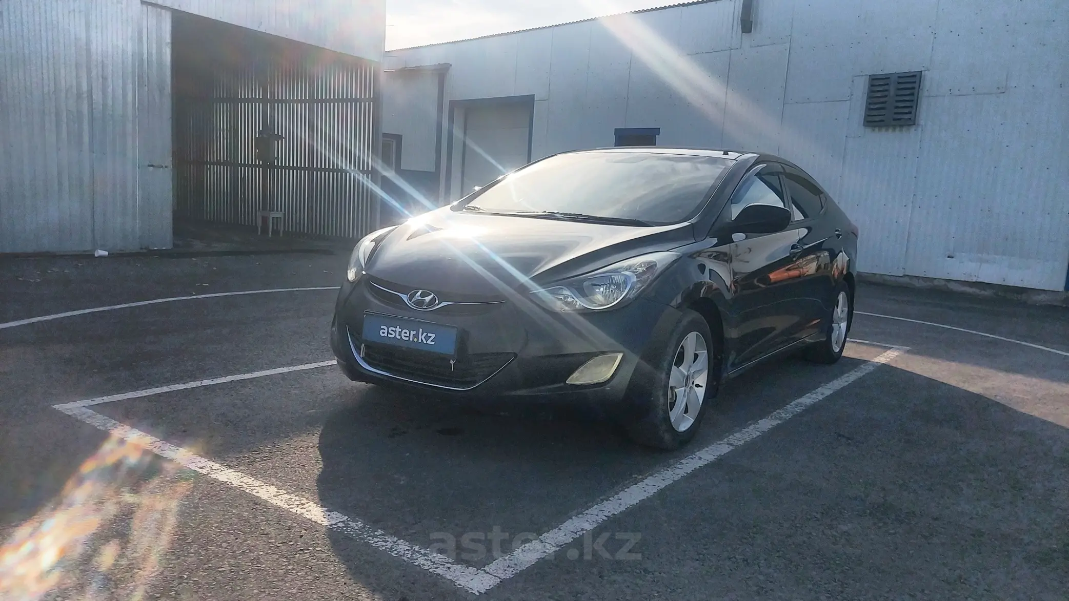 Hyundai Elantra 2013