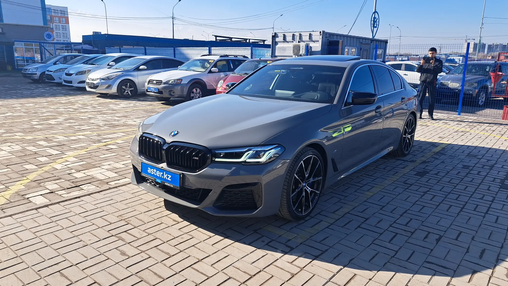 BMW 5 серии 2021