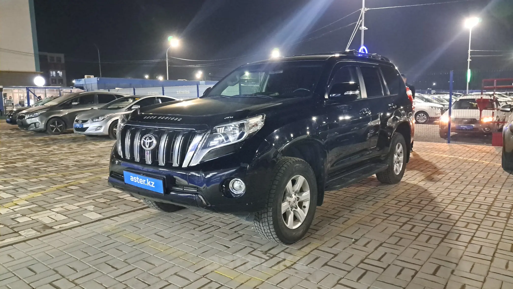 Toyota Land Cruiser Prado 2012