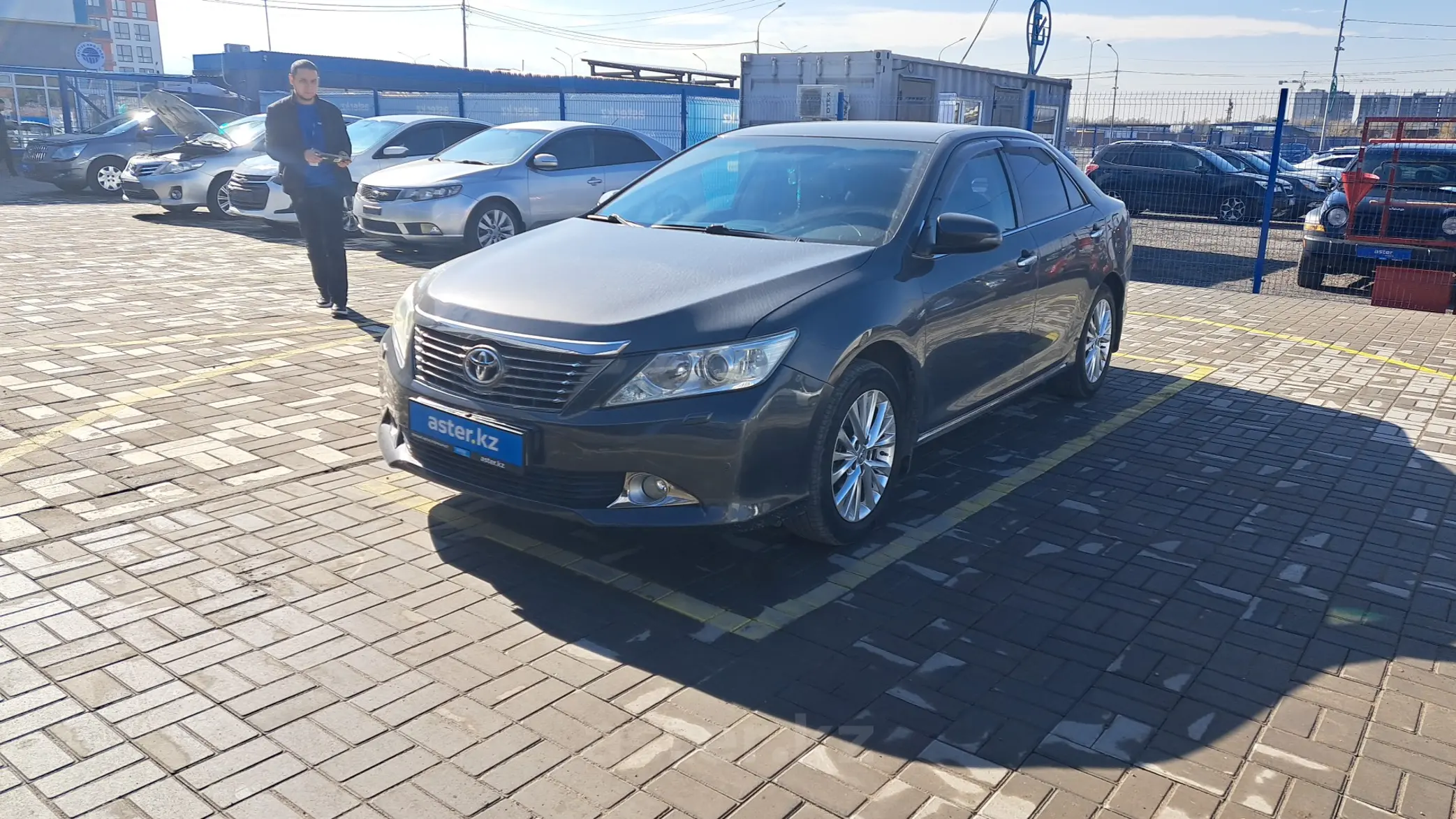 Toyota Camry 2013