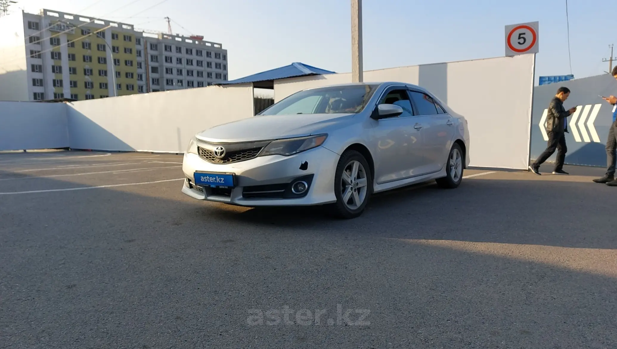 Toyota Camry 2012