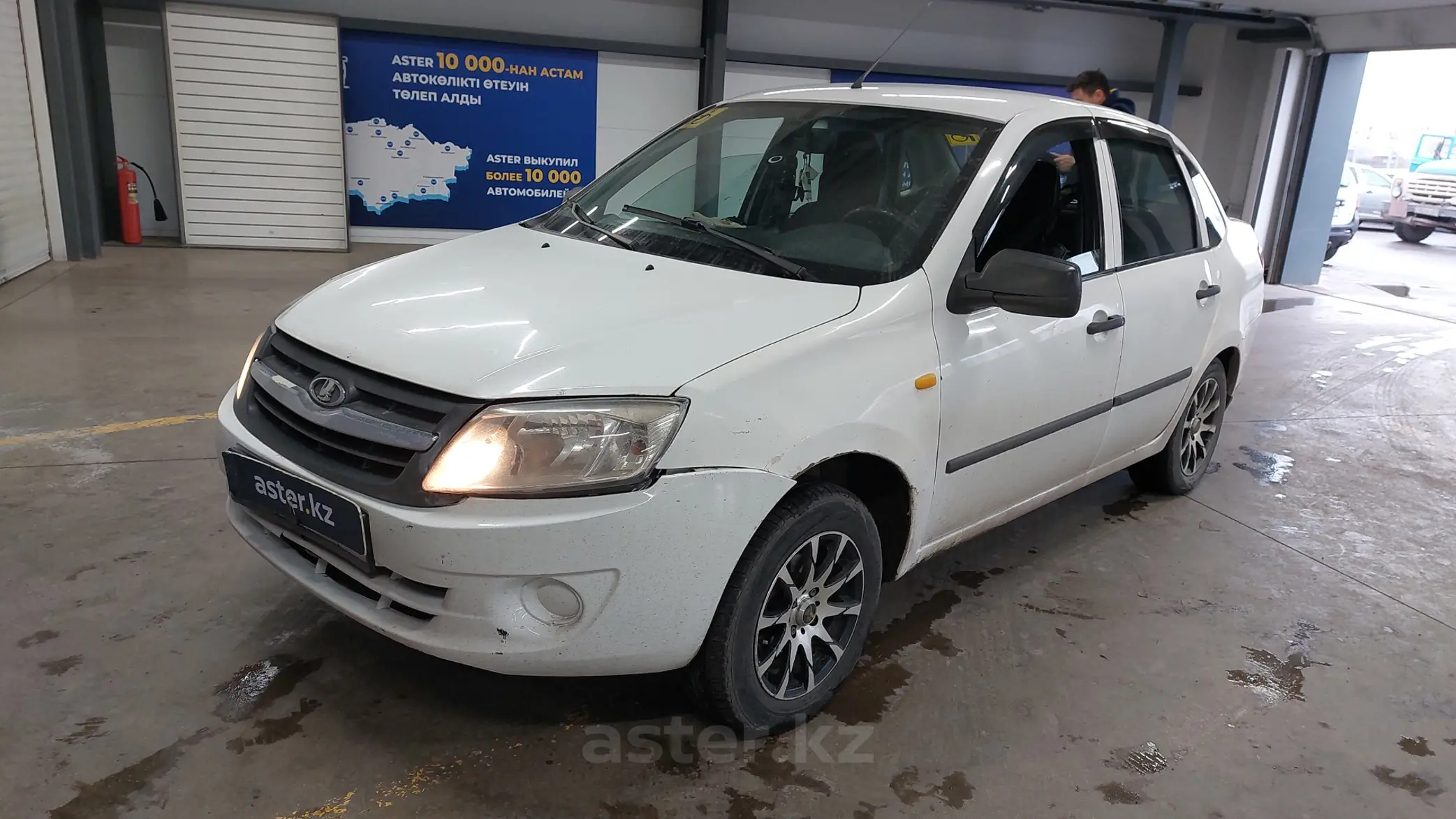 LADA (ВАЗ) Granta 2014