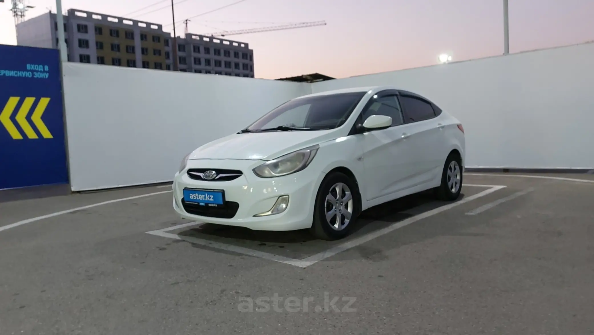 Hyundai Accent 2014