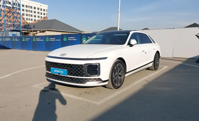 Hyundai Grandeur 2023 года за 25 000 000 тг. в Шымкент