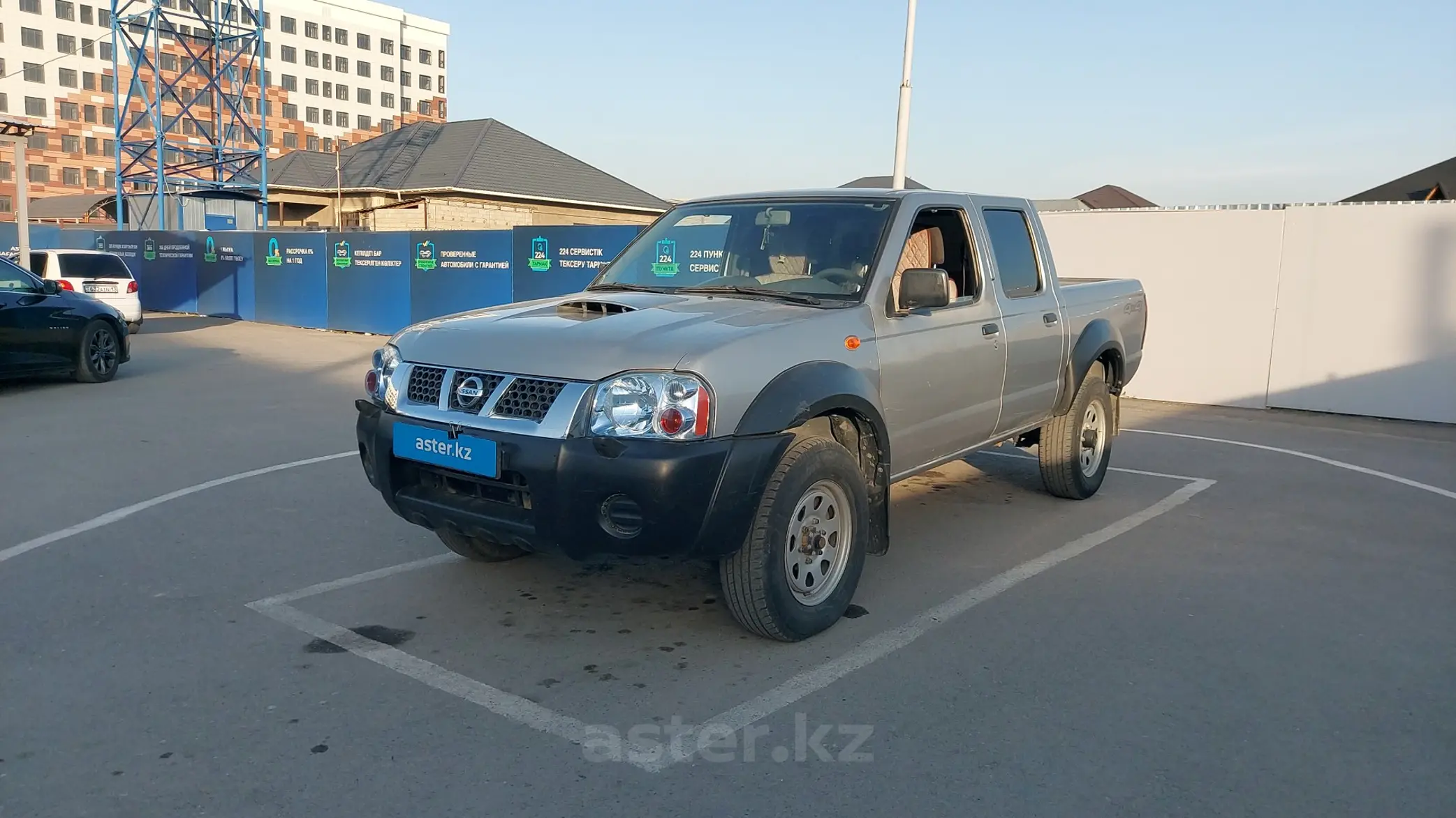 Nissan NP300 2011