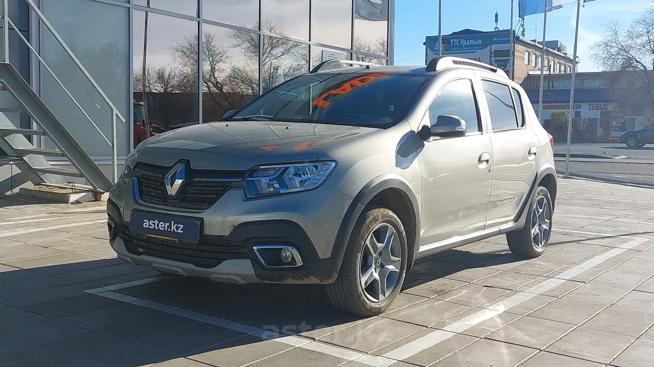 Купить Renault Sandero 2020 года в Уральске, цена 8000000 тенге. Продажа  Renault Sandero в Уральске - Aster.kz. №c944390