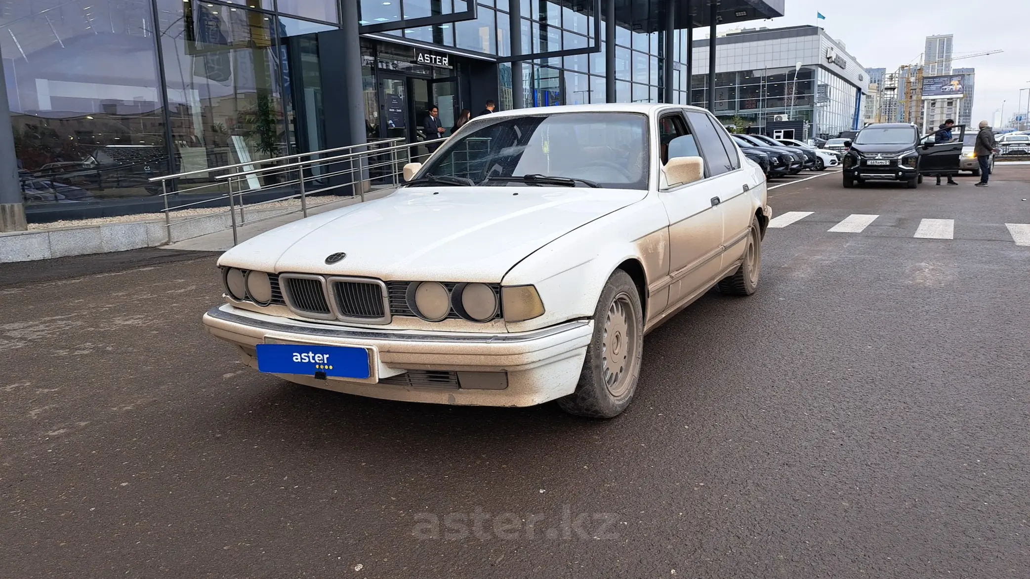 BMW 7 серии 1989