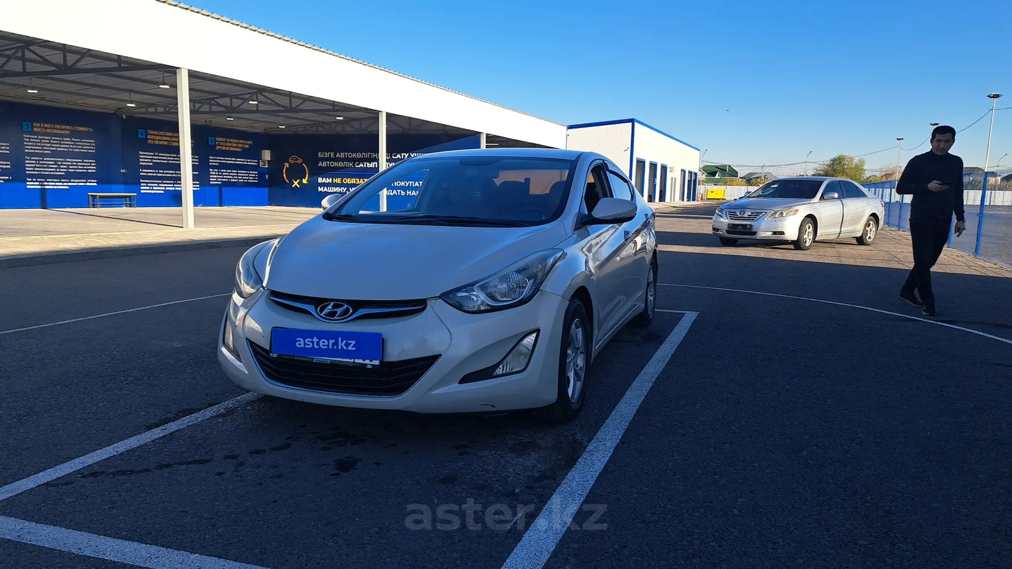 Hyundai Elantra 2014