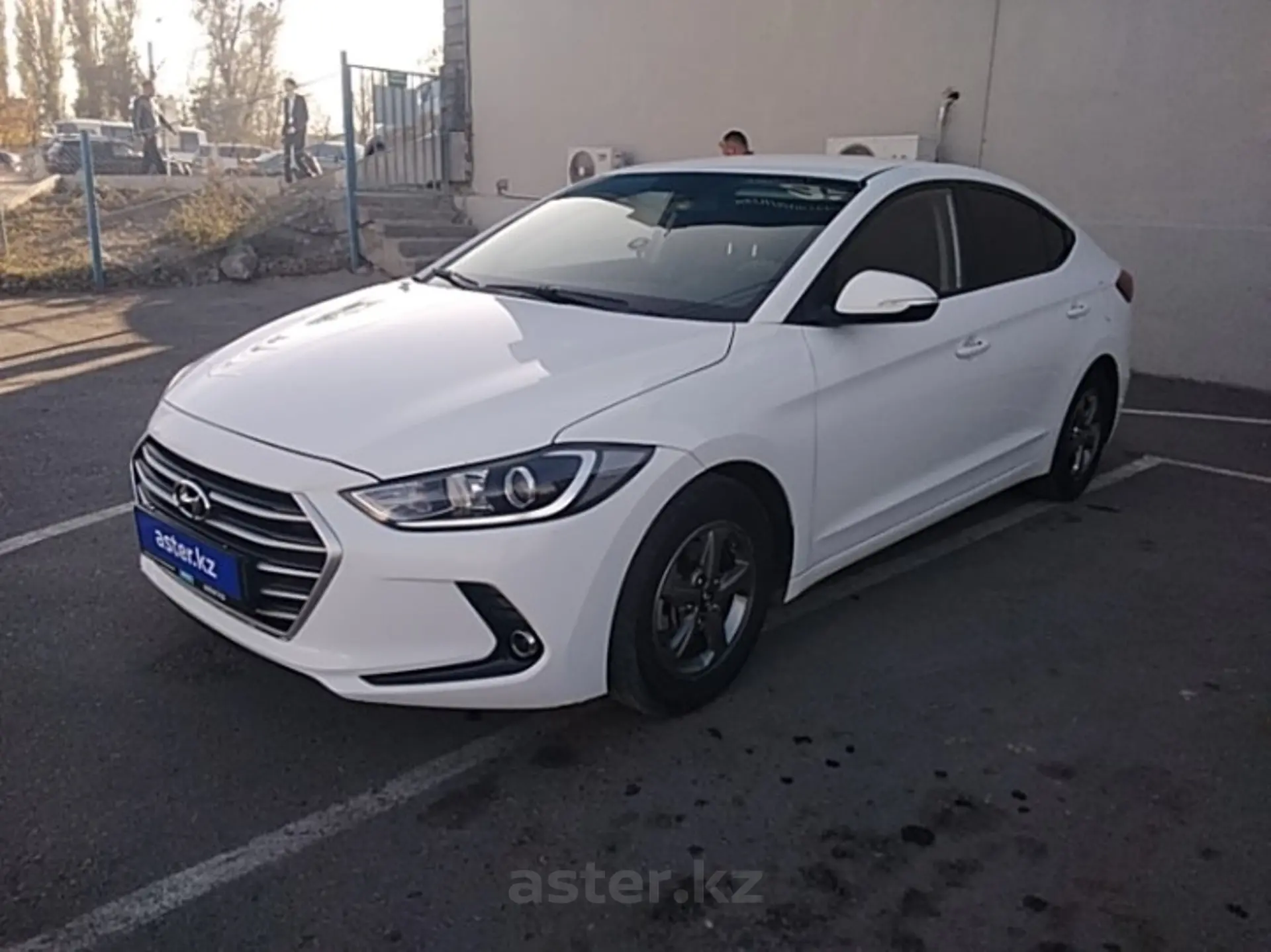 Hyundai Avante 2016