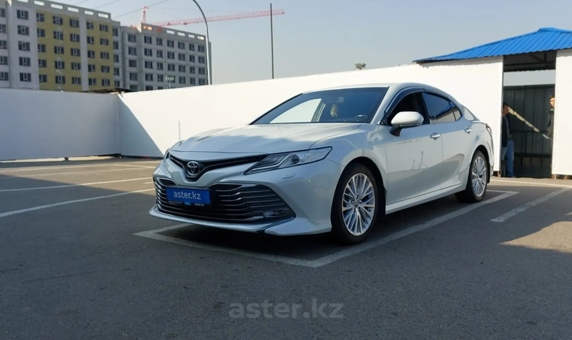 Toyota Camry 2019